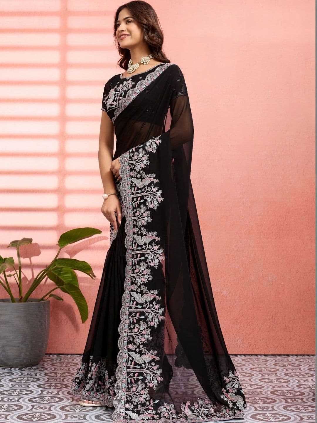 Leelavati Embellished Pure Chiffon Saree thumbnail 5