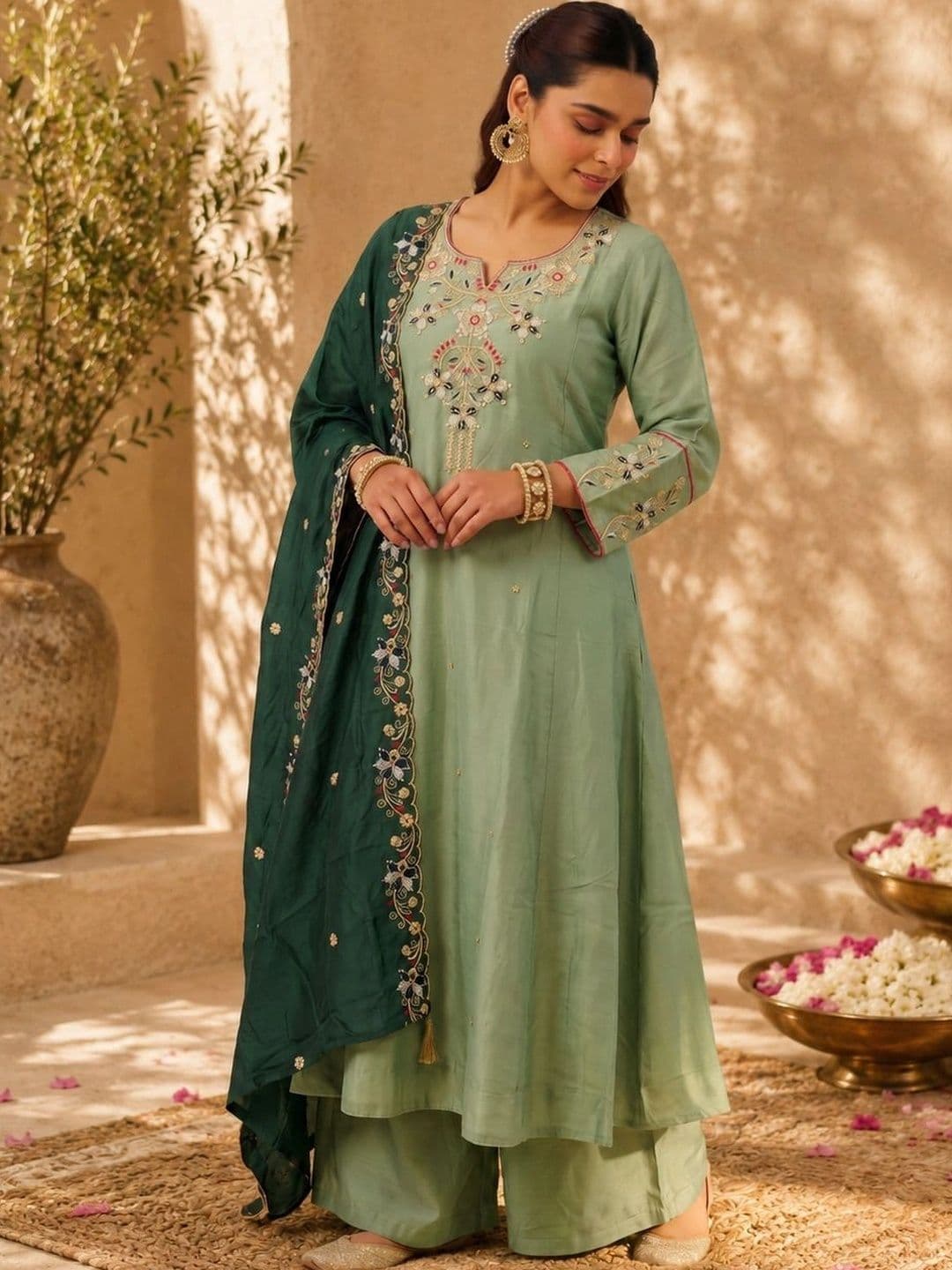 Sangria Women Ethnic Motifs Embroidered Regular Thread Work Kurta with Palazzos & Dupatta thumbnail 6