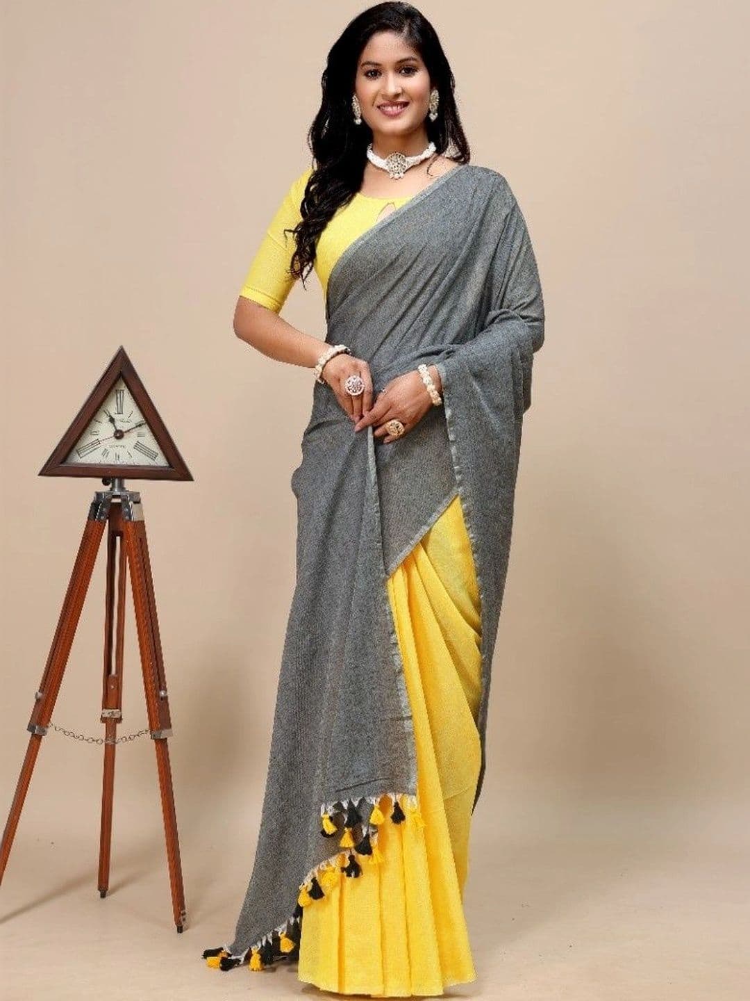 aeriebier Woven Design Zari Khadi Saree thumbnail 4