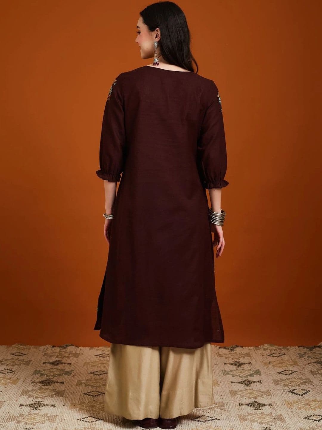 Anouk Women Floral Embroidered Thread Work Floral Kurta thumbnail 7