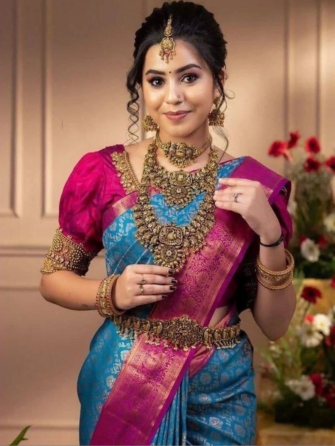all about you Woven Design Zari Silk Blend Heavy Work Kanjeevaram Saree thumbnail 7