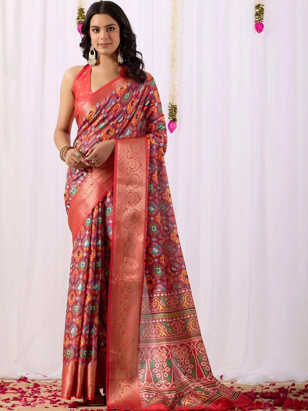 LeeliPeeri Designer Ethnic Motifs Zari Silk Blend Designer Saree - view 1