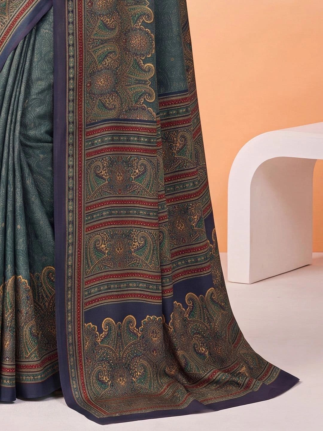 Anouk Ethnic Motifs Poly Crepe Designer Saree thumbnail 5