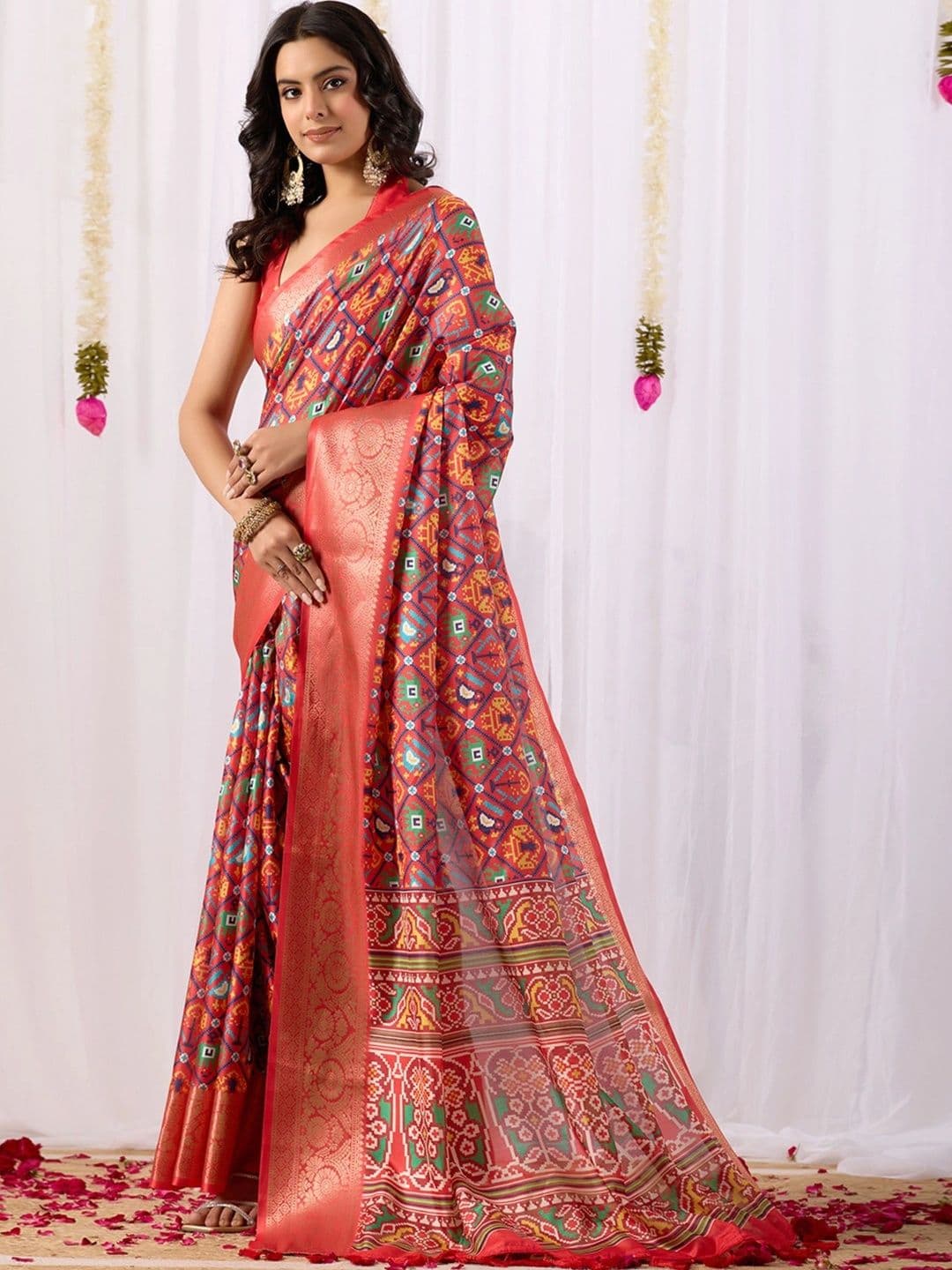 LeeliPeeri Designer Ethnic Motifs Zari Silk Blend Designer Saree thumbnail 6