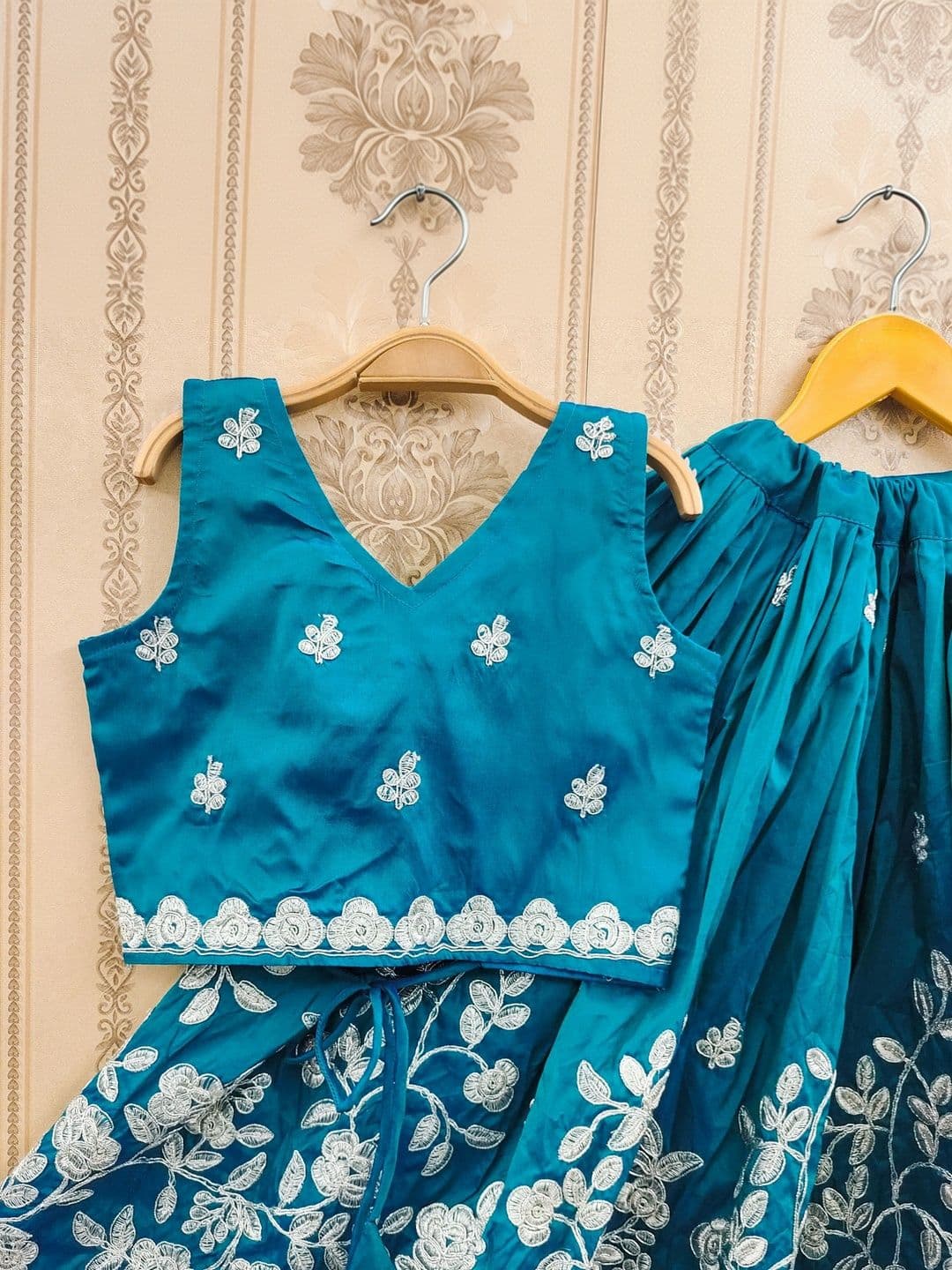 KALINI Girls Embroidered Thread Work Ready to Wear Lehenga & thumbnail 4