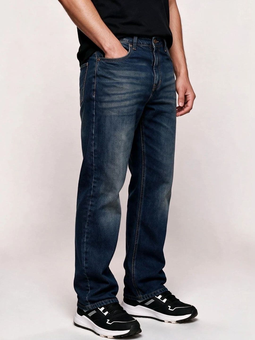 Roadster Men Jean Straight Fit Mid-Rise Mildly Distressed Stretchable Jeans thumbnail 2
