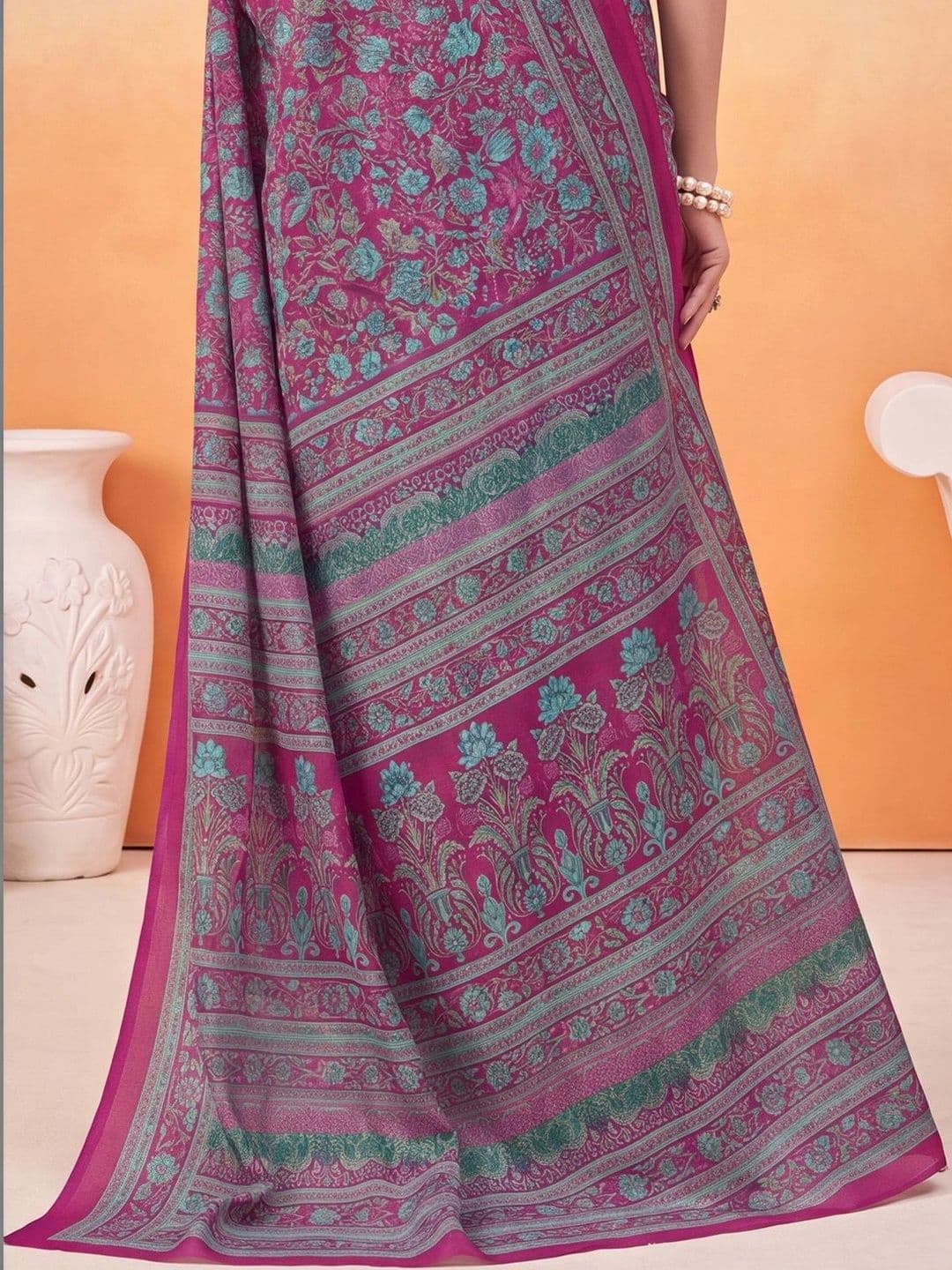 Anouk Floral Poly Crepe Designer Saree thumbnail 3