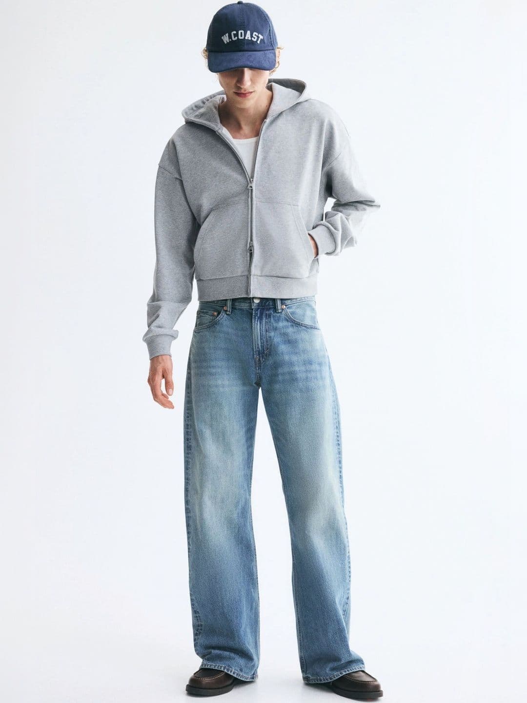 H&M Men Jeans - view 1