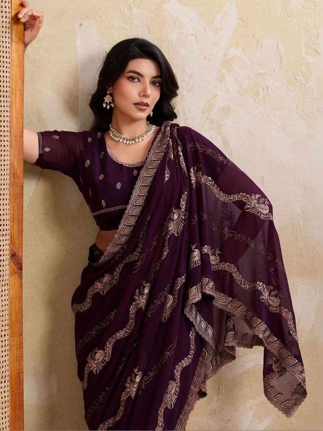 Leelavati Embellished Embroidered Pure Chiffon Saree thumbnail 4
