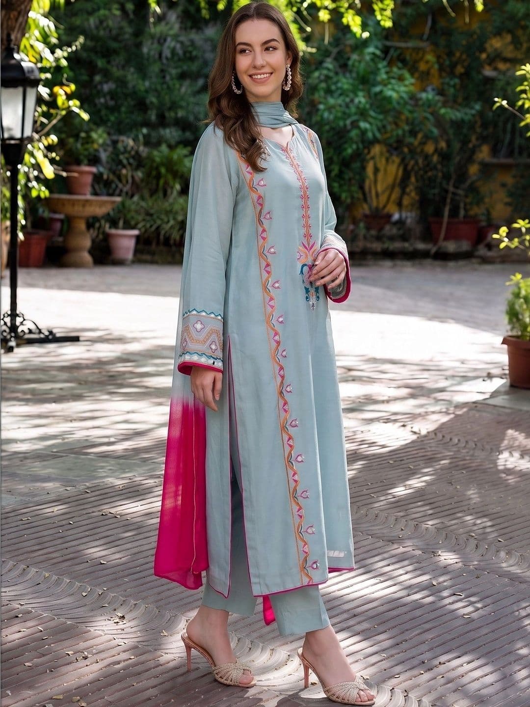 Sangria Women Regular Thread Work Silk Crepe Kurta with Trousers & With Dupatta thumbnail 2