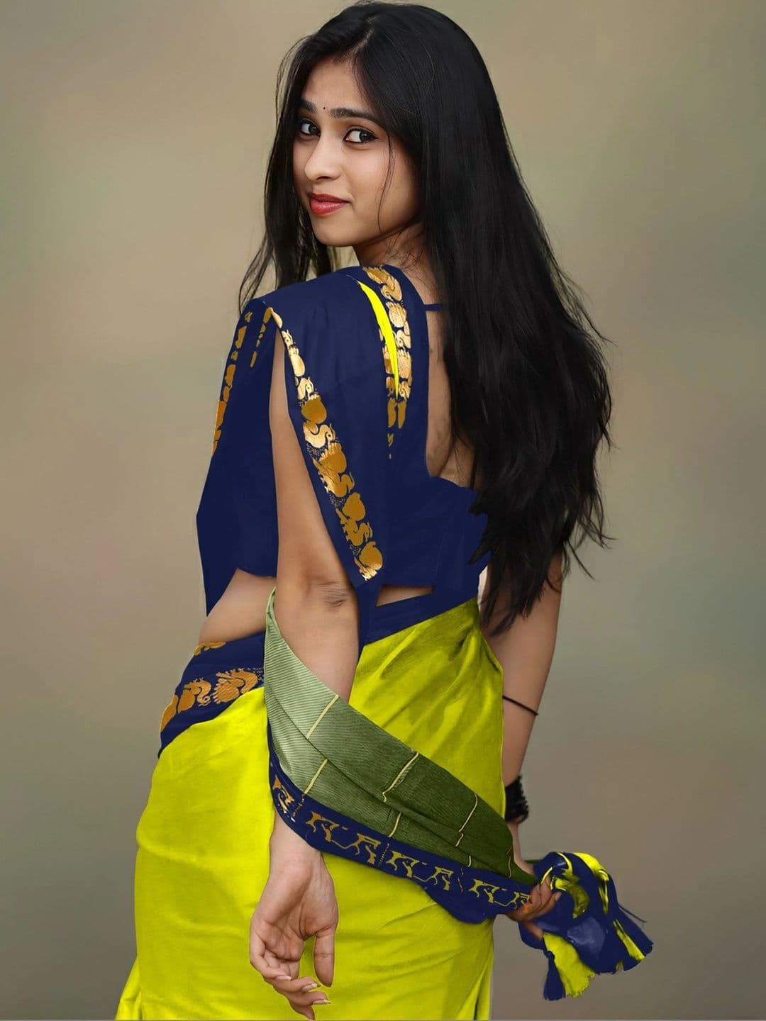 UMANTA Woven Design Zari Silk Cotton Designer Gadwal Saree thumbnail 4