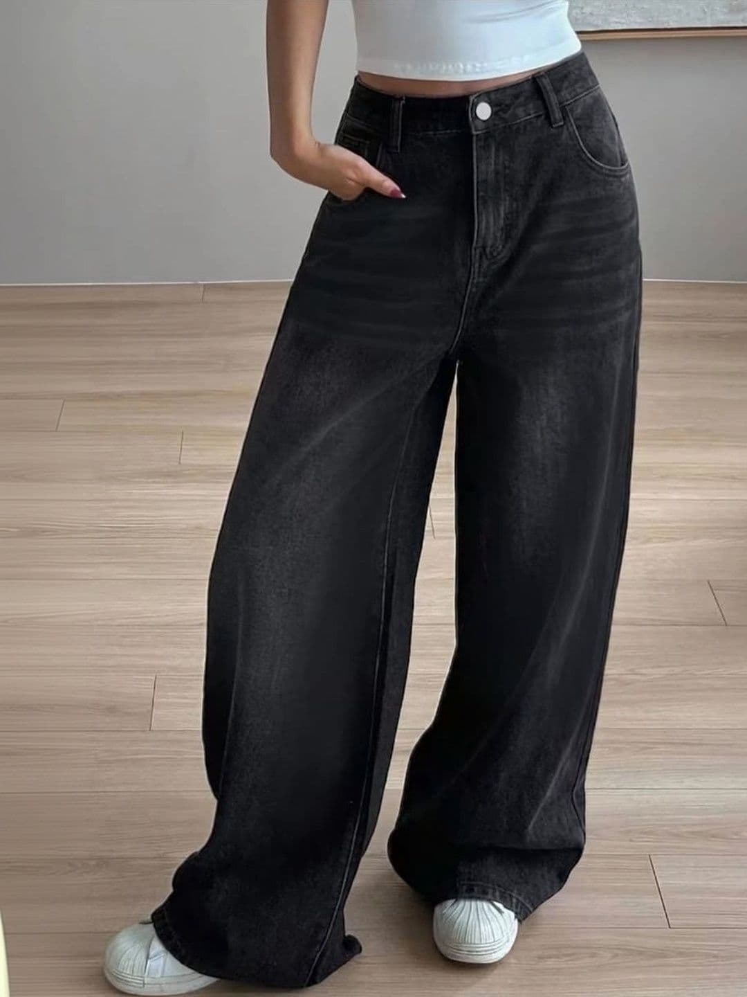 ESLITA Women High-Rise Light Fade Jeans thumbnail 5