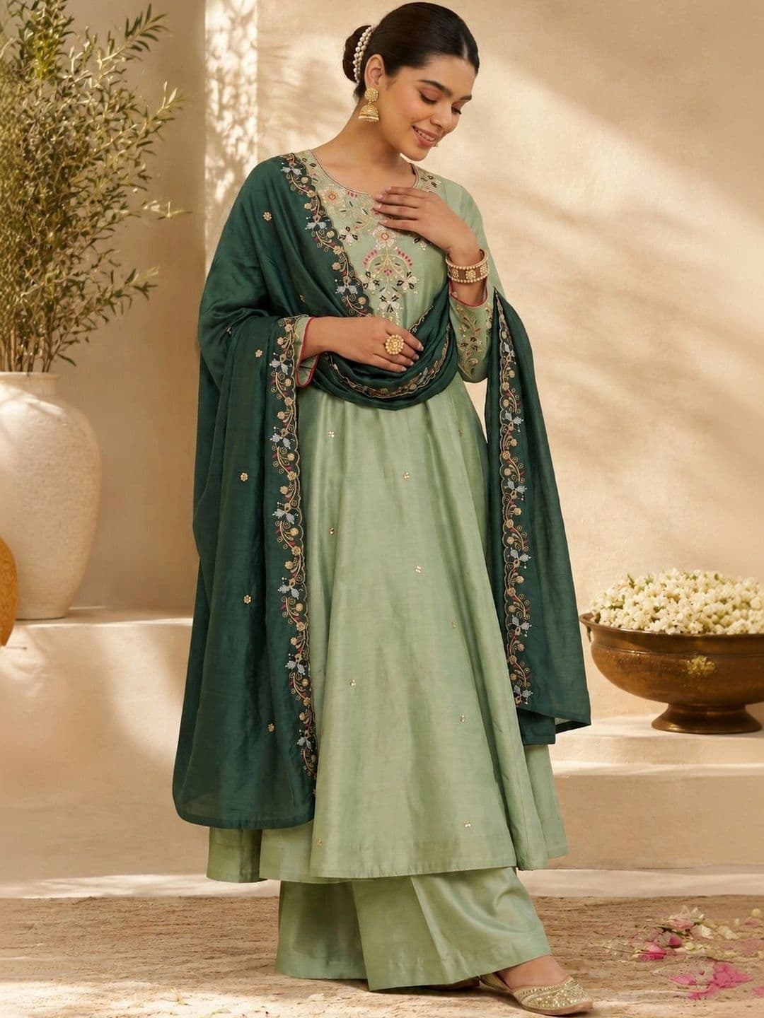 Ariya Prints Women Ethnic Motifs Embroidered Regular Thread Work Kurta with Palazzos & With Dupatta thumbnail 5