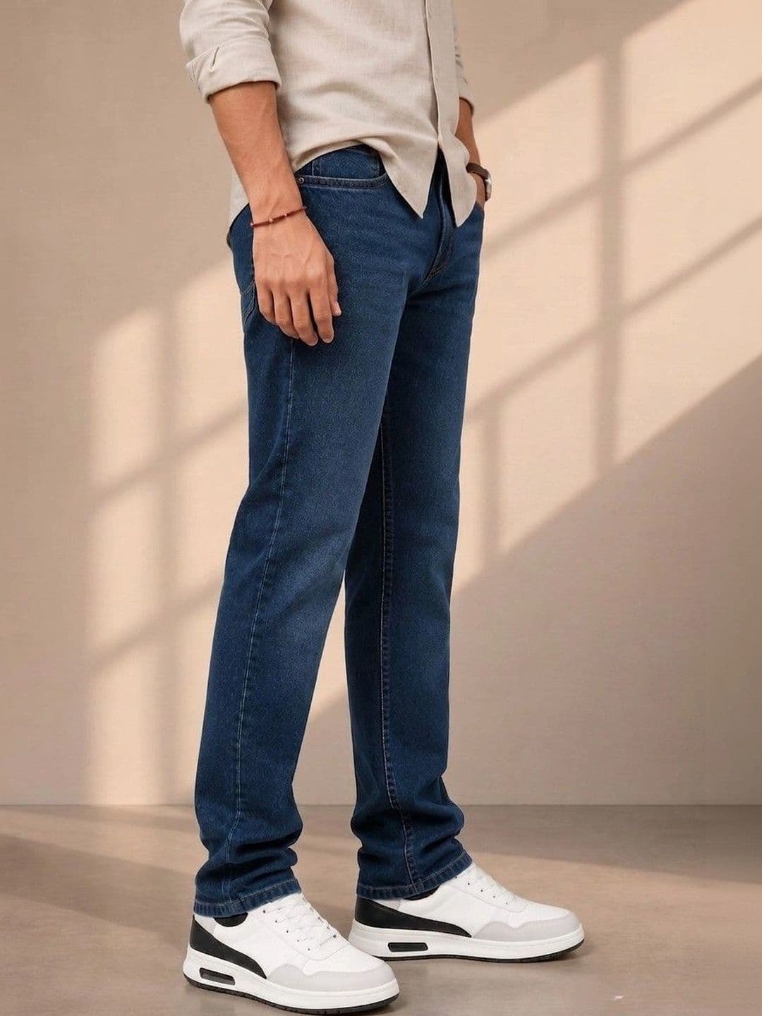 zayla Men Regular Fit Mid-Rise Stretchable Jeans thumbnail 4