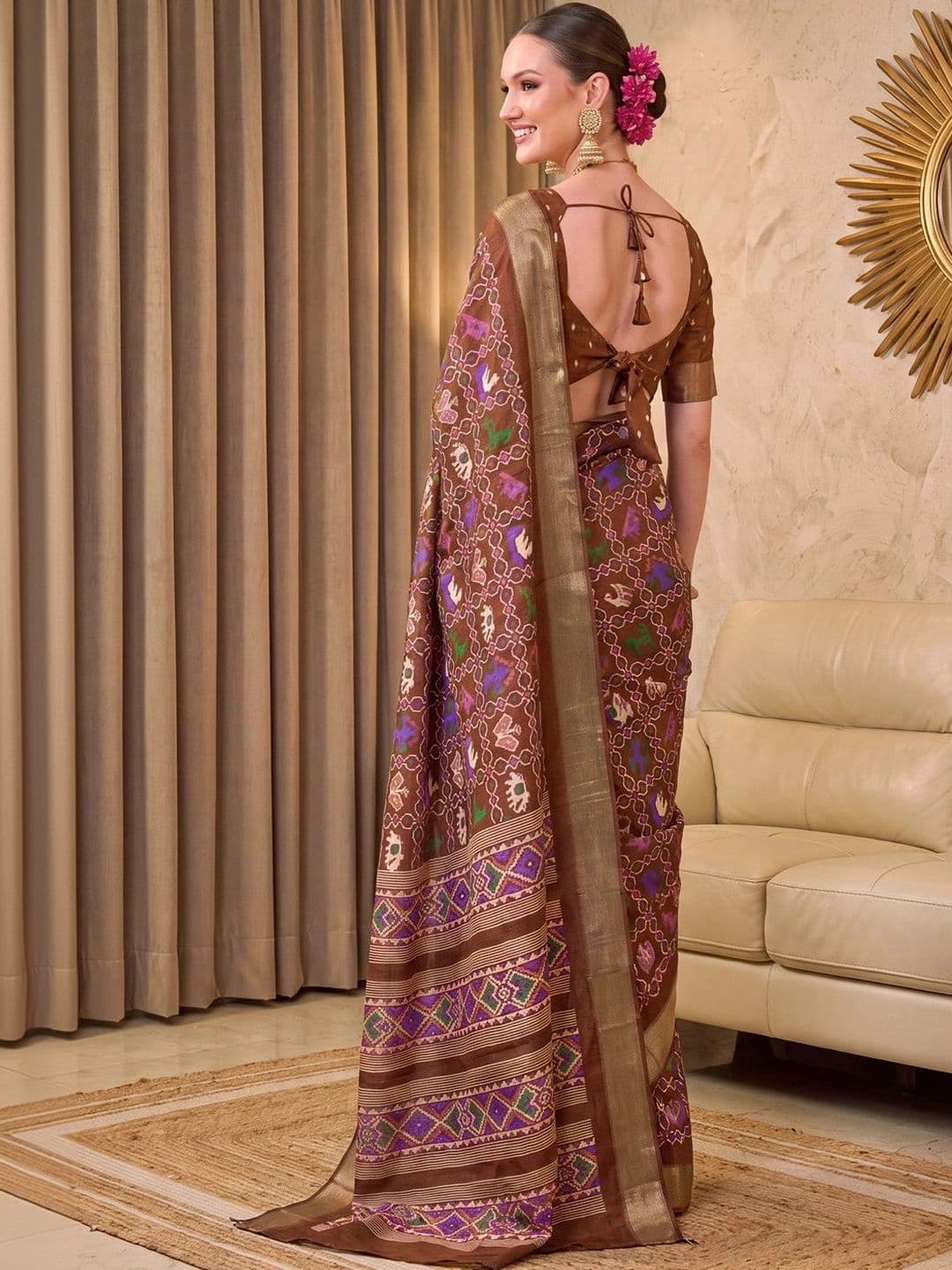 Anouk Ethnic Motifs Zari Silk Blend Designer Patola Saree thumbnail 5