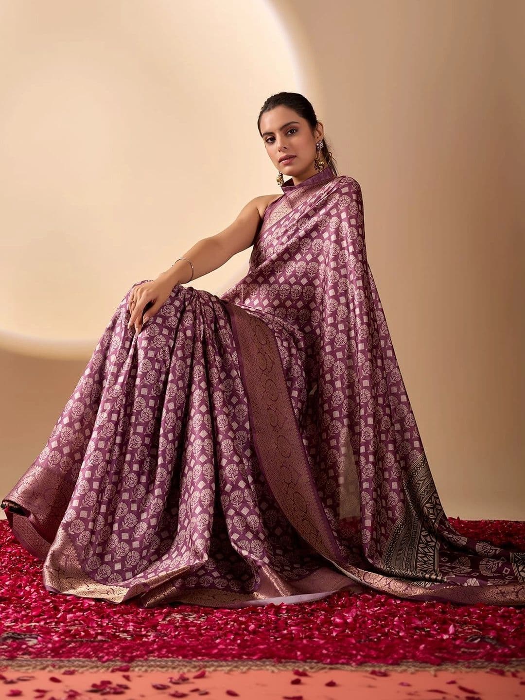 LeeliPeeri Designer Zari Silk Blend Designer Saree thumbnail 6