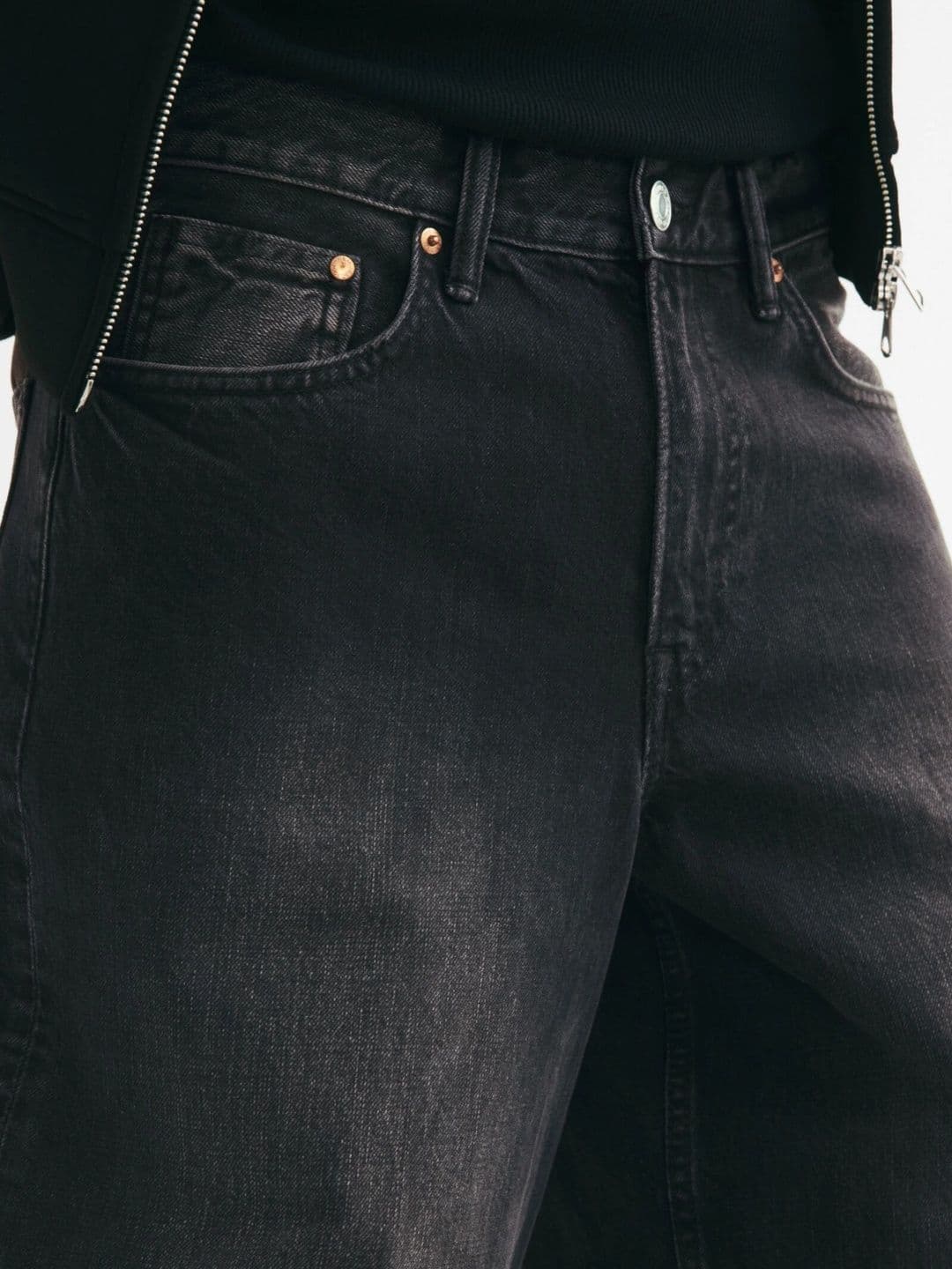 H&M Men Jeans thumbnail 2