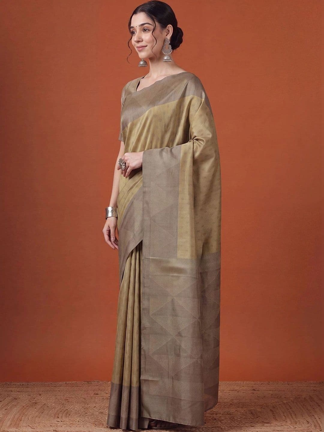 Anouk Floral Silk Blend Designer Tussar Saree thumbnail 7