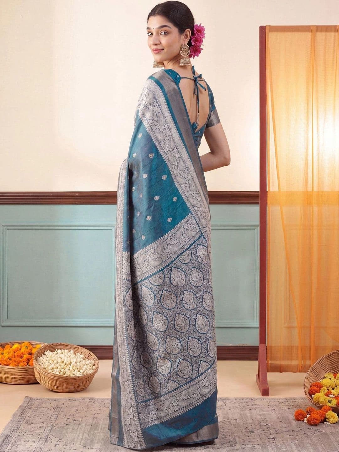 Anouk Woven Design Zari Silk Blend Designer Saree thumbnail 6