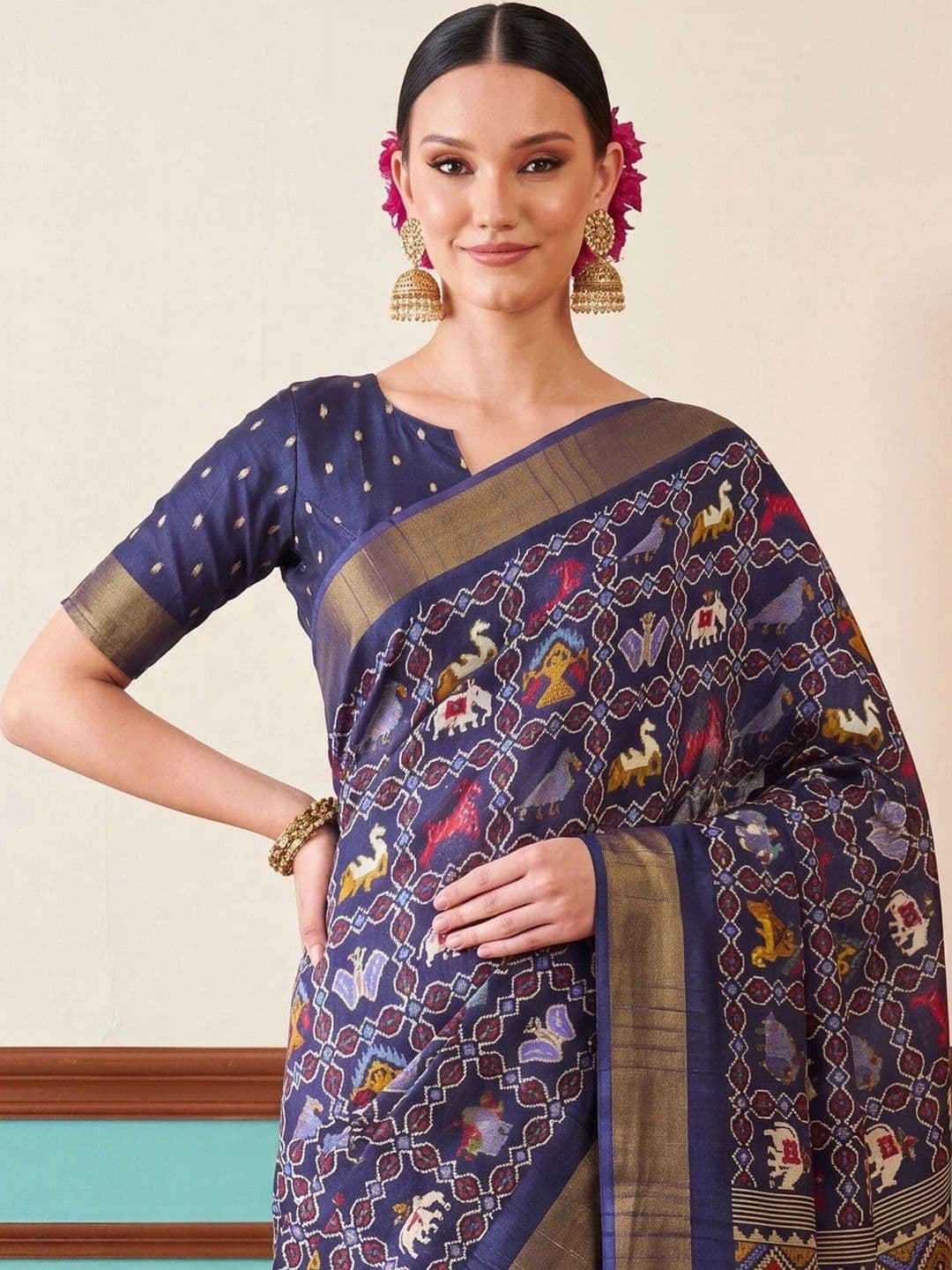 Anouk Zari Silk Blend Designer Patola Saree thumbnail 2