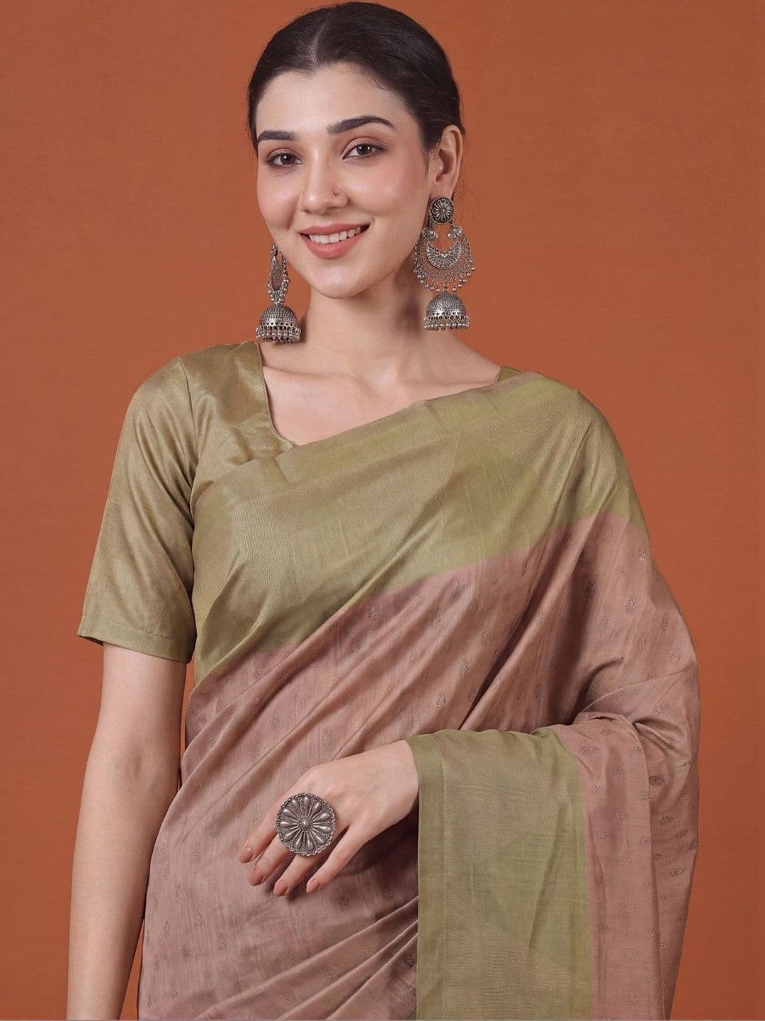 Anouk Woven Design Silk Blend Designer Tussar Saree thumbnail 2