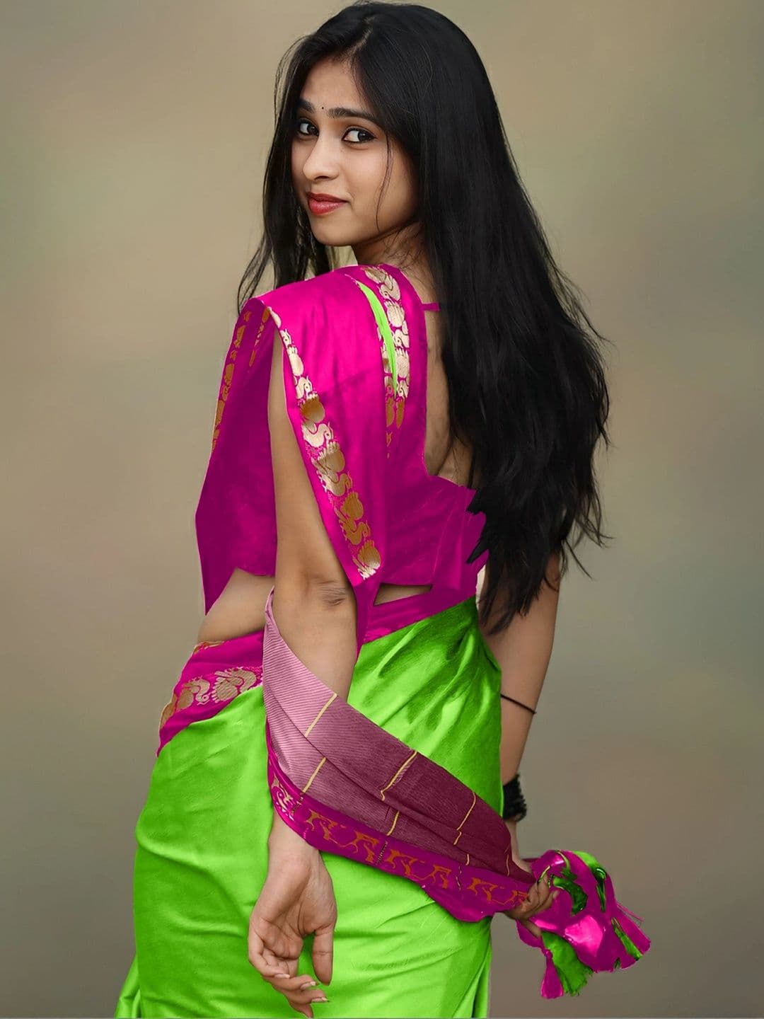 UMANTA Ethnic Motifs Zari Silk Cotton Designer Gadwal Saree thumbnail 3