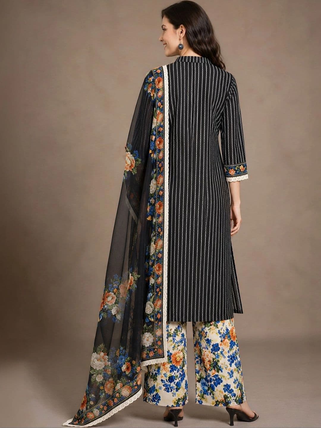 Anouk Women Floral Striped Regular Thread Work Pure Cotton Kurta with Palazzos & With Dupatta thumbnail 2