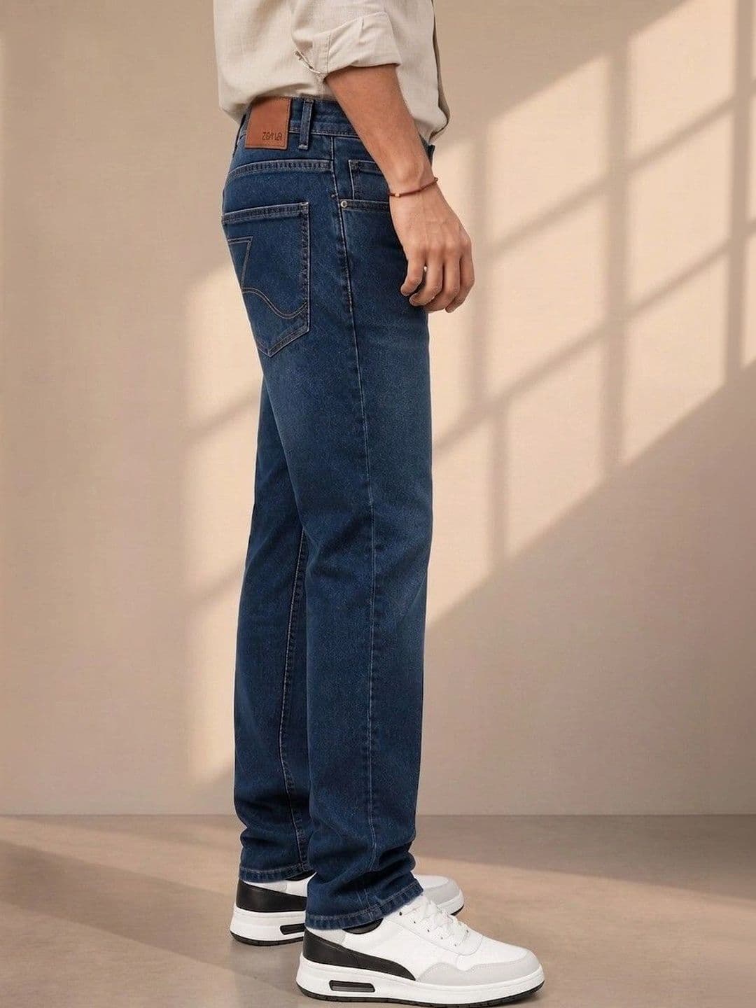 zayla Men Regular Fit Mid-Rise Stretchable Jeans thumbnail 5
