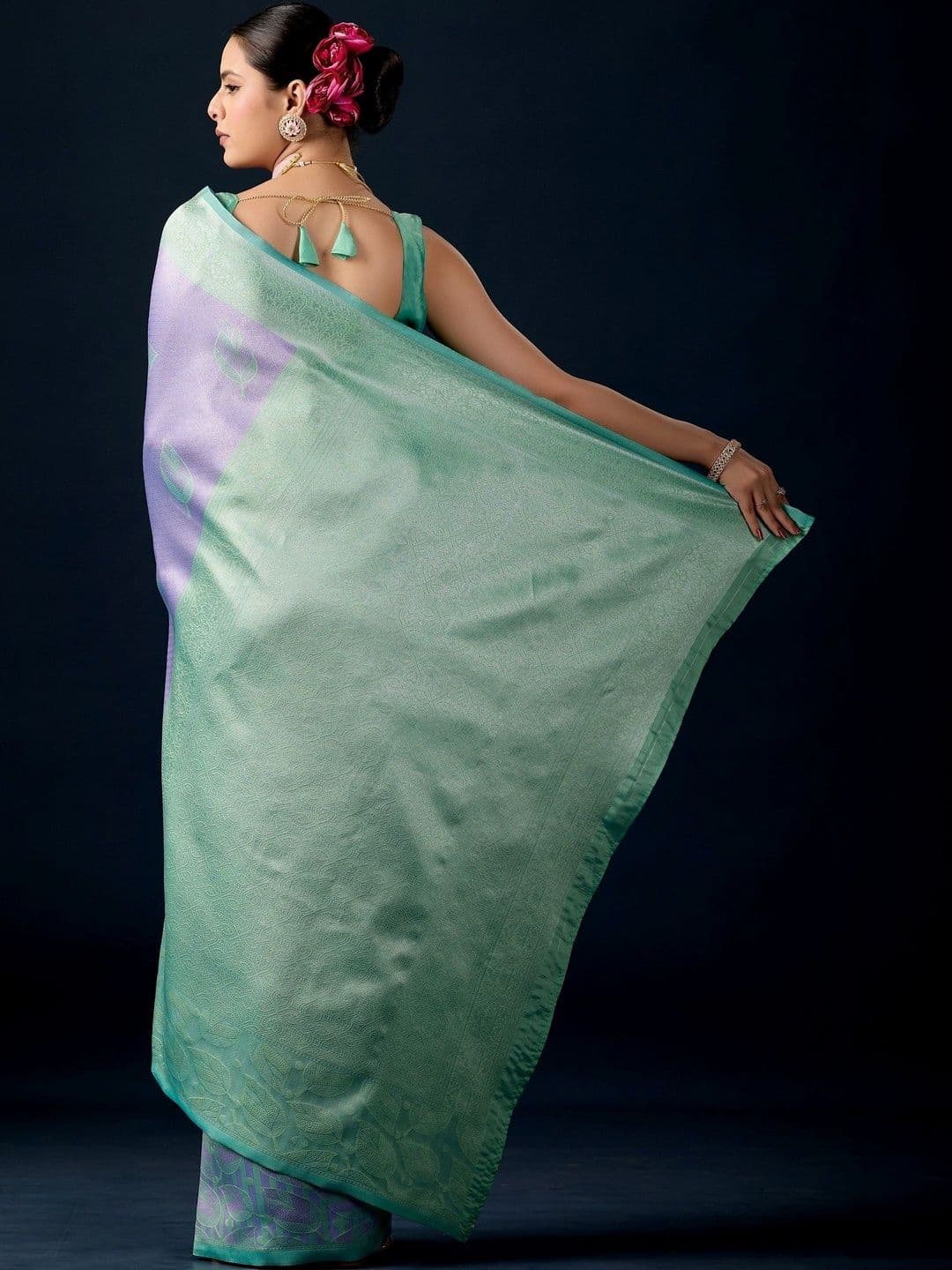 ERIKA Woven Design Zari Silk Blend Designer Banarasi Saree thumbnail 2