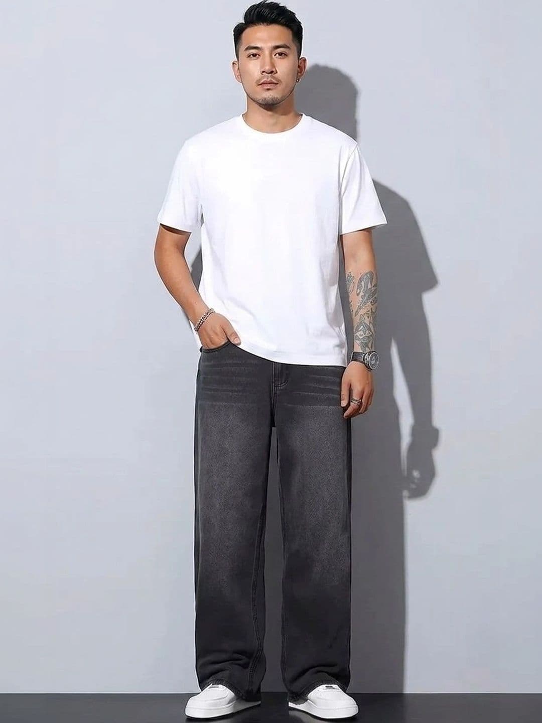 PINKLIT Men Wide Leg Mid-Rise Low Distress Light Fade Jeans thumbnail 5