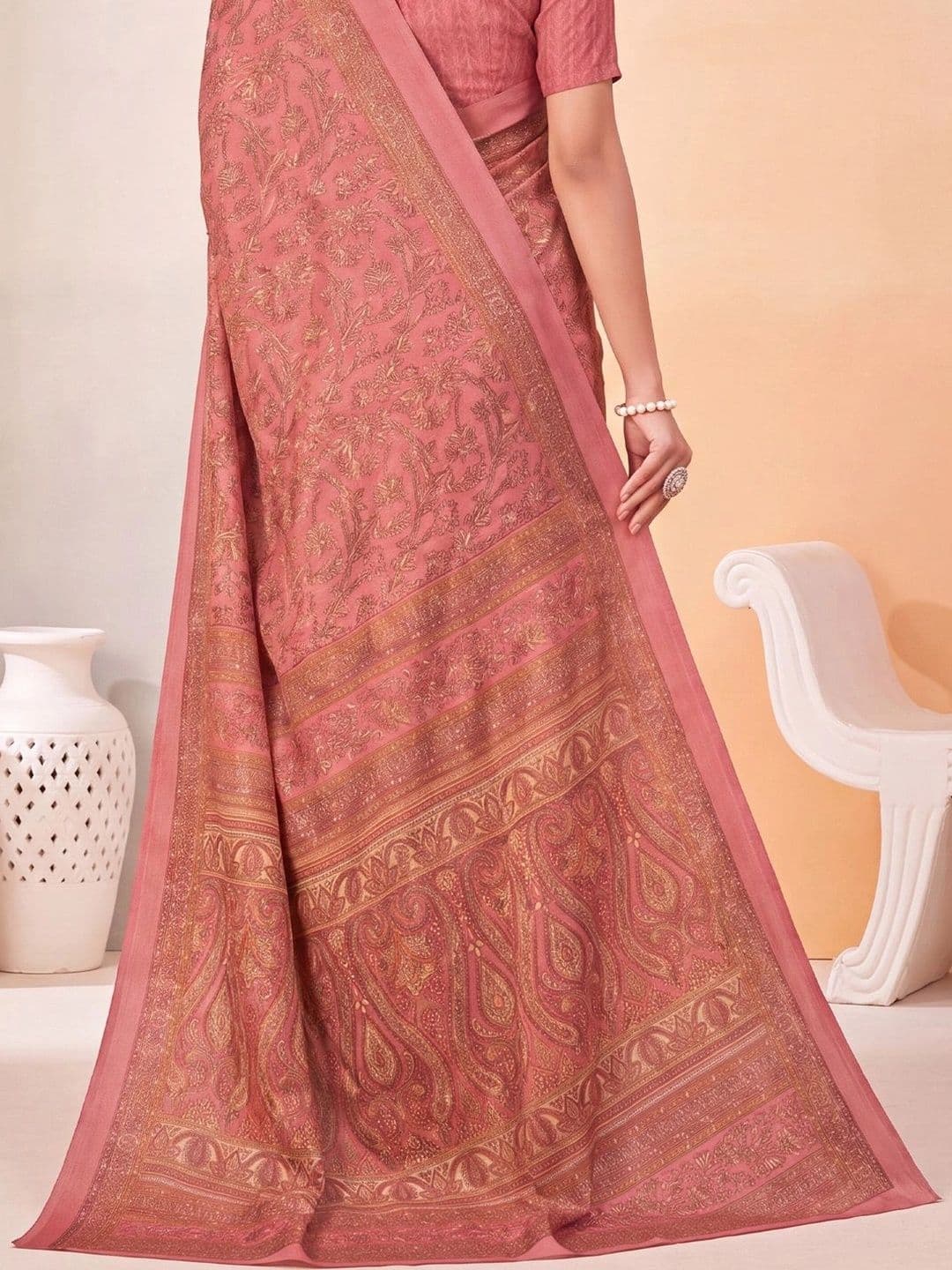 Anouk Paisley Poly Crepe Designer Saree thumbnail 5