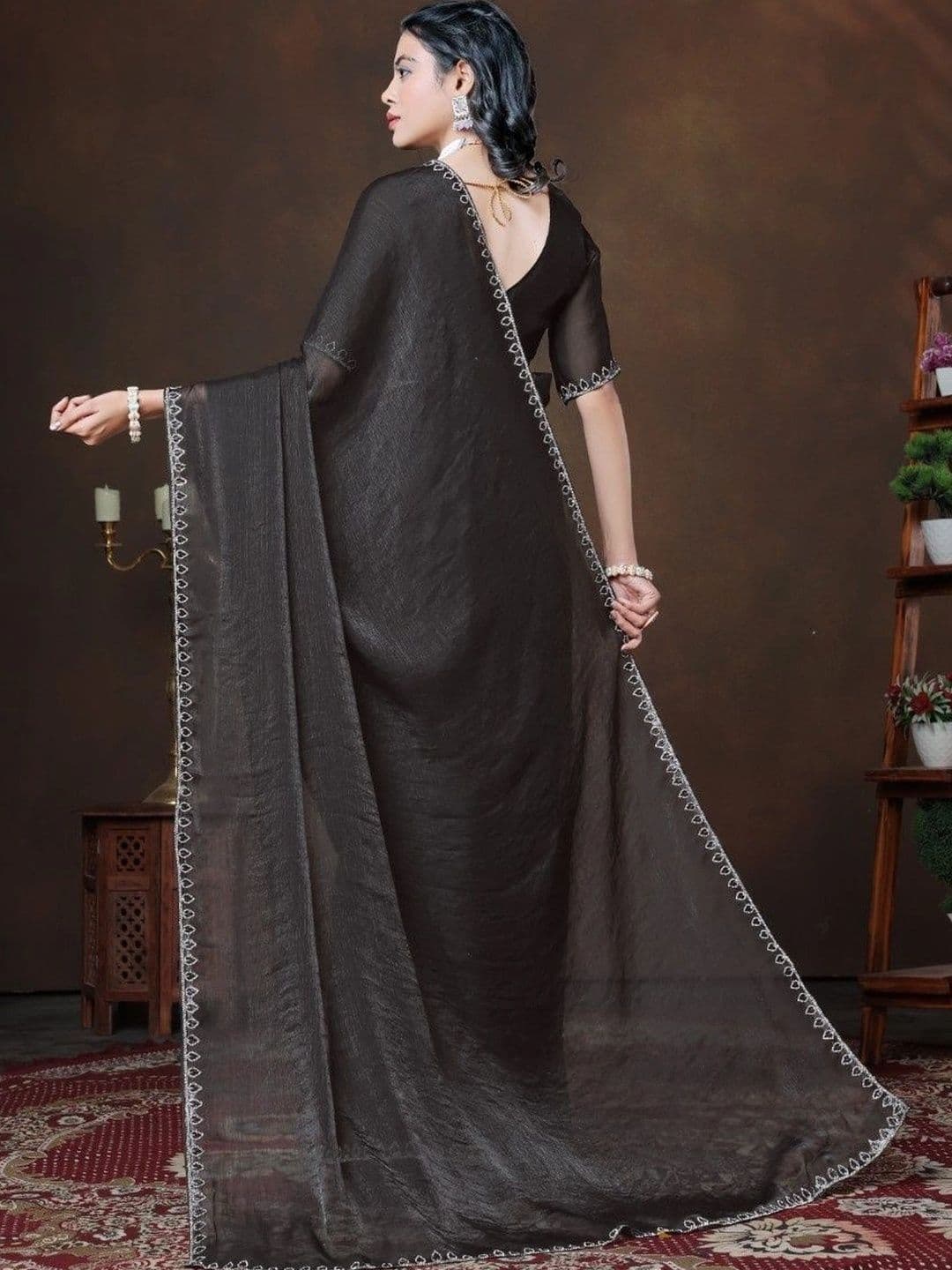 aeriebier Woven Design Embroidered Silk Blend Chanderi Saree thumbnail 3