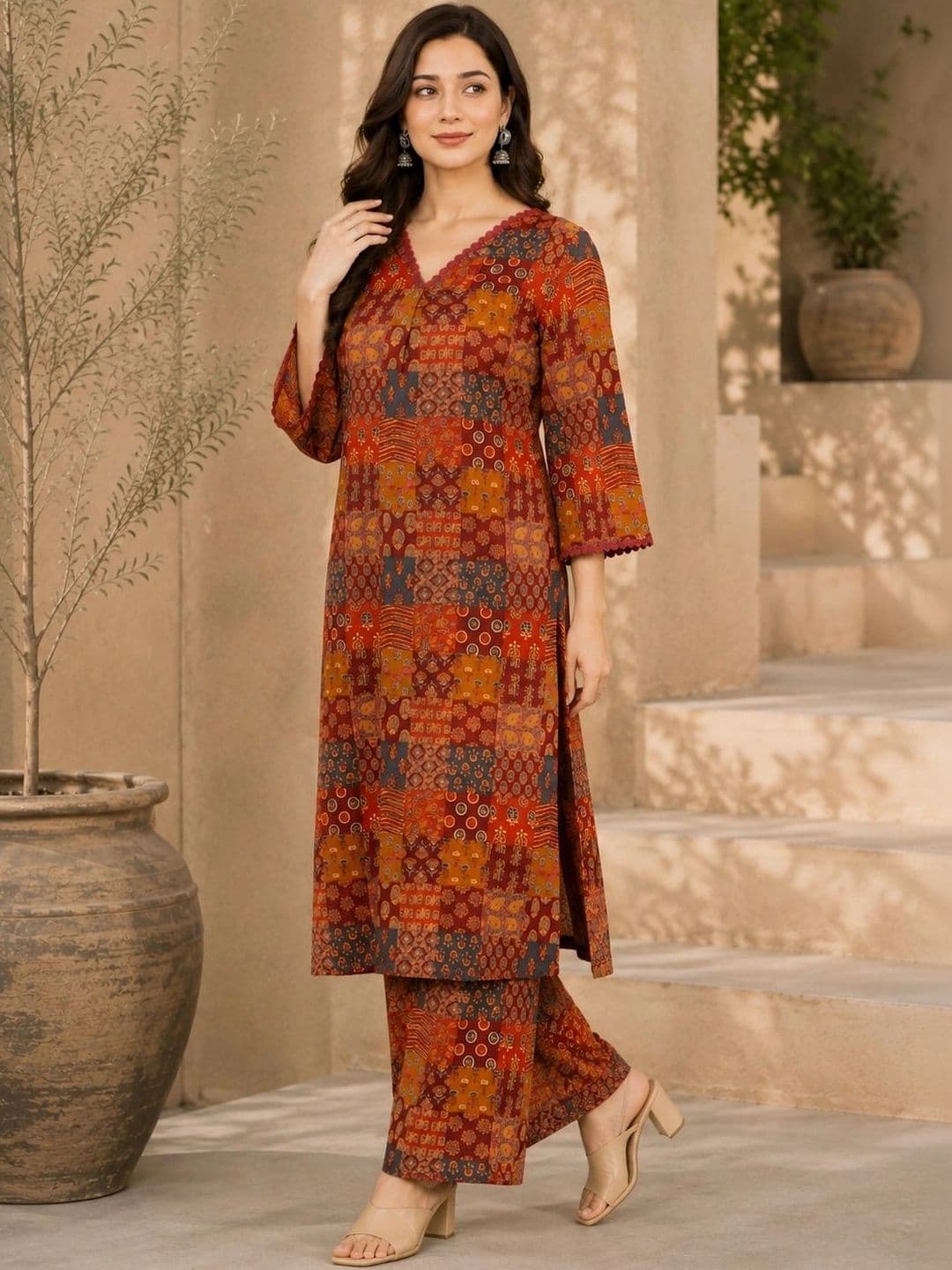 Tabeedah Women Ethnic Motifs Printed Regular Kurta with Palazzos thumbnail 3