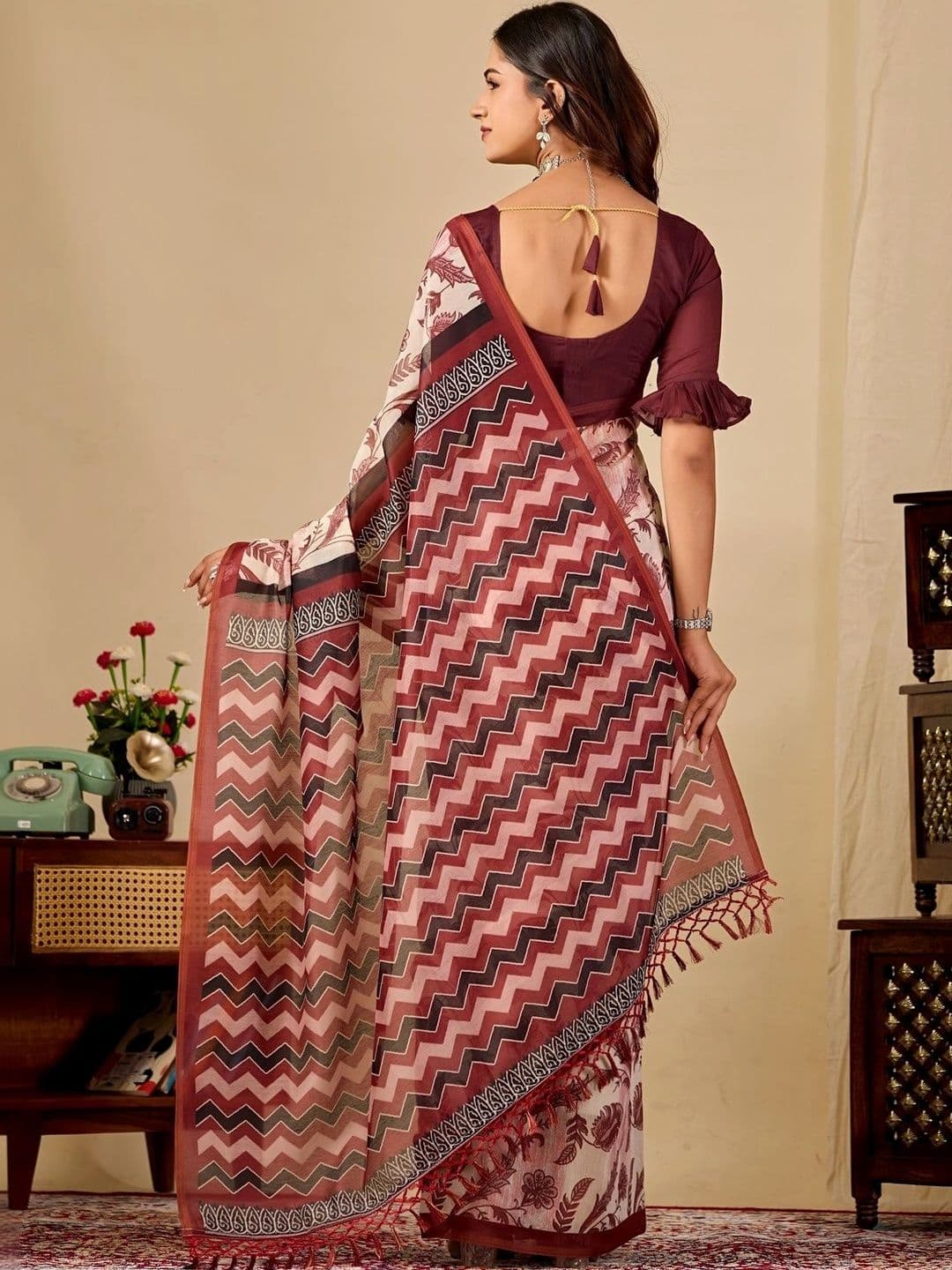 Sangria Floral Leheriya Saree thumbnail 4