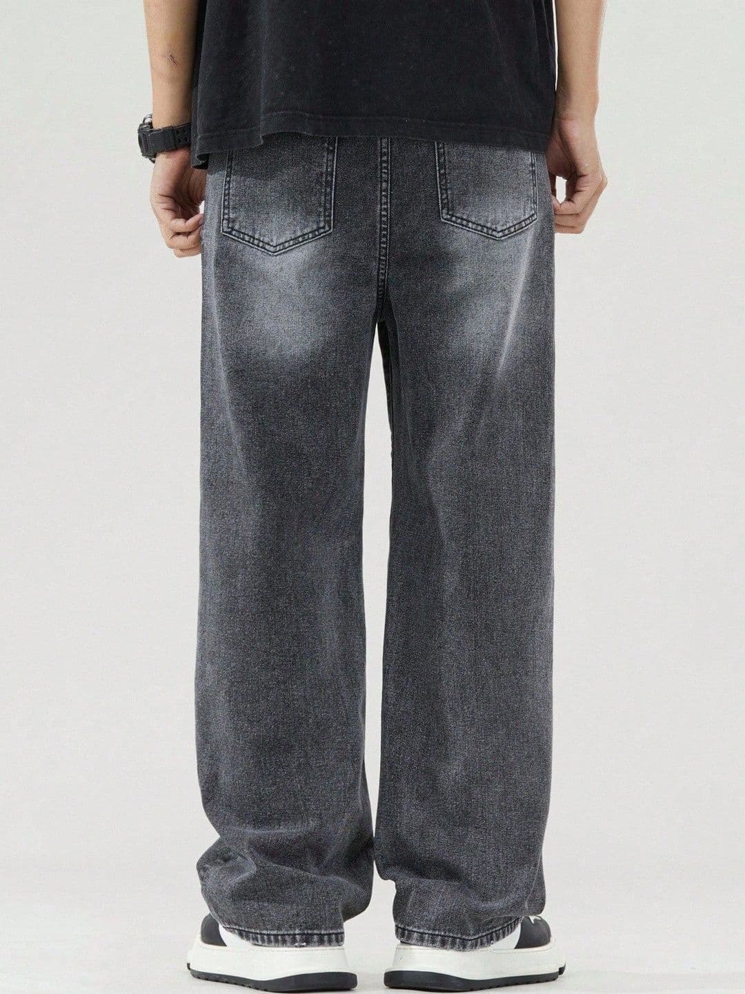 PINKLIT Men Straight Fit Mid-Rise Light Fade Jeans thumbnail 3