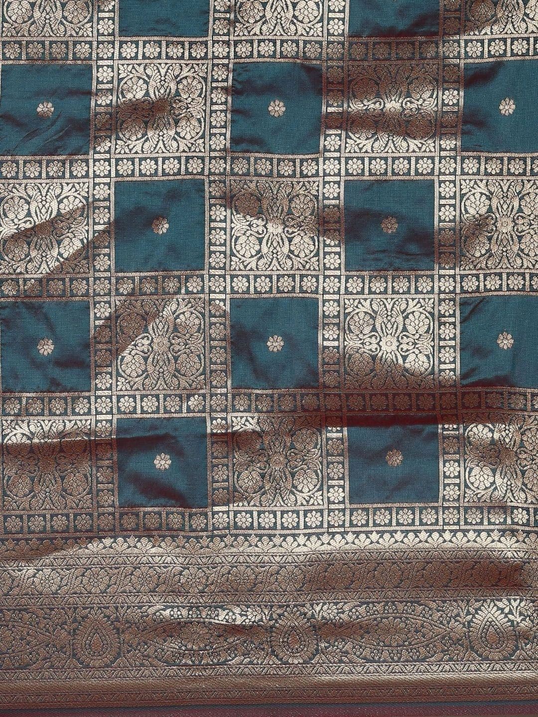 Dhaaga Ghar Woven Design Zari Art Silk Banarasi Saree thumbnail 5