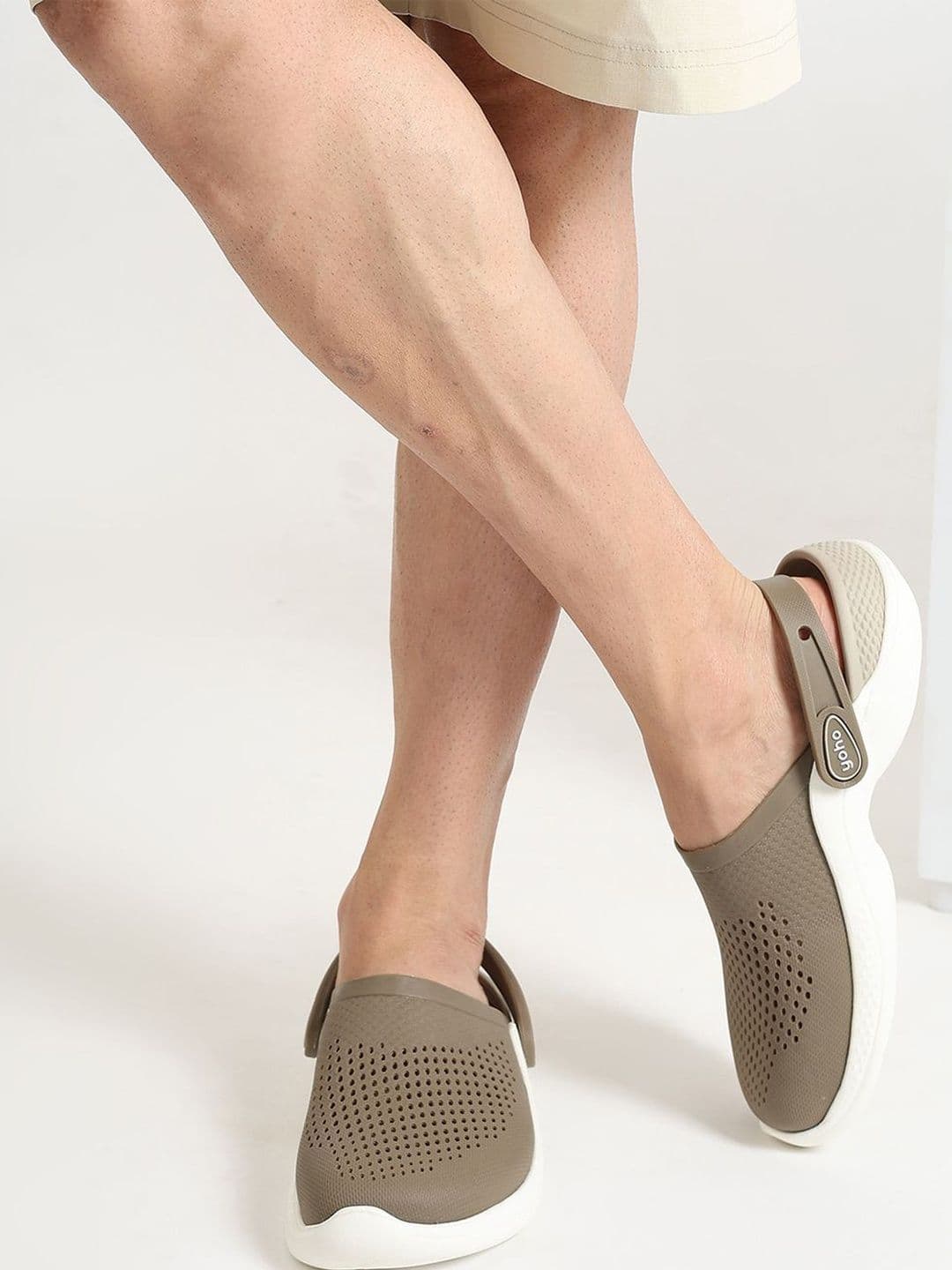 yoho Easy Glide Men Solid Casual Clogs thumbnail 2