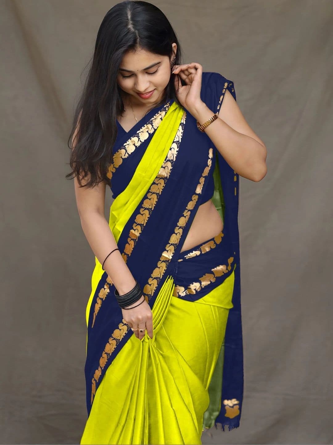 UMANTA Woven Design Zari Silk Cotton Designer Gadwal Saree thumbnail 3