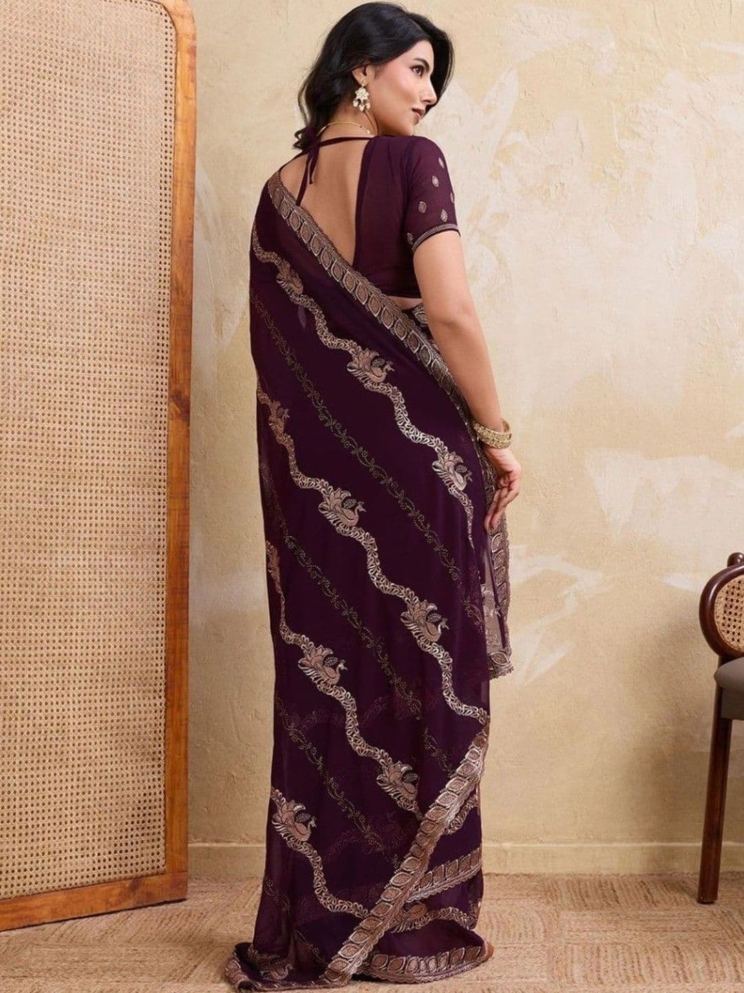 Leelavati Embellished Embroidered Pure Chiffon Saree thumbnail 5