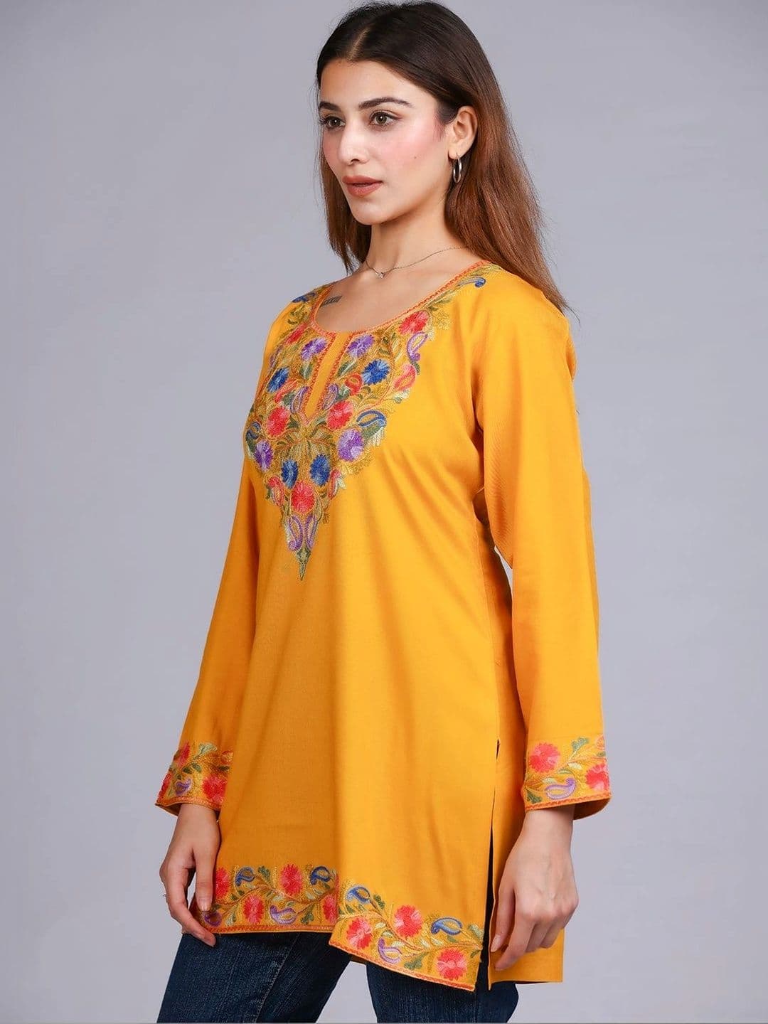 Anouk Women Floral Embroidered Thread Work Kurta thumbnail 6