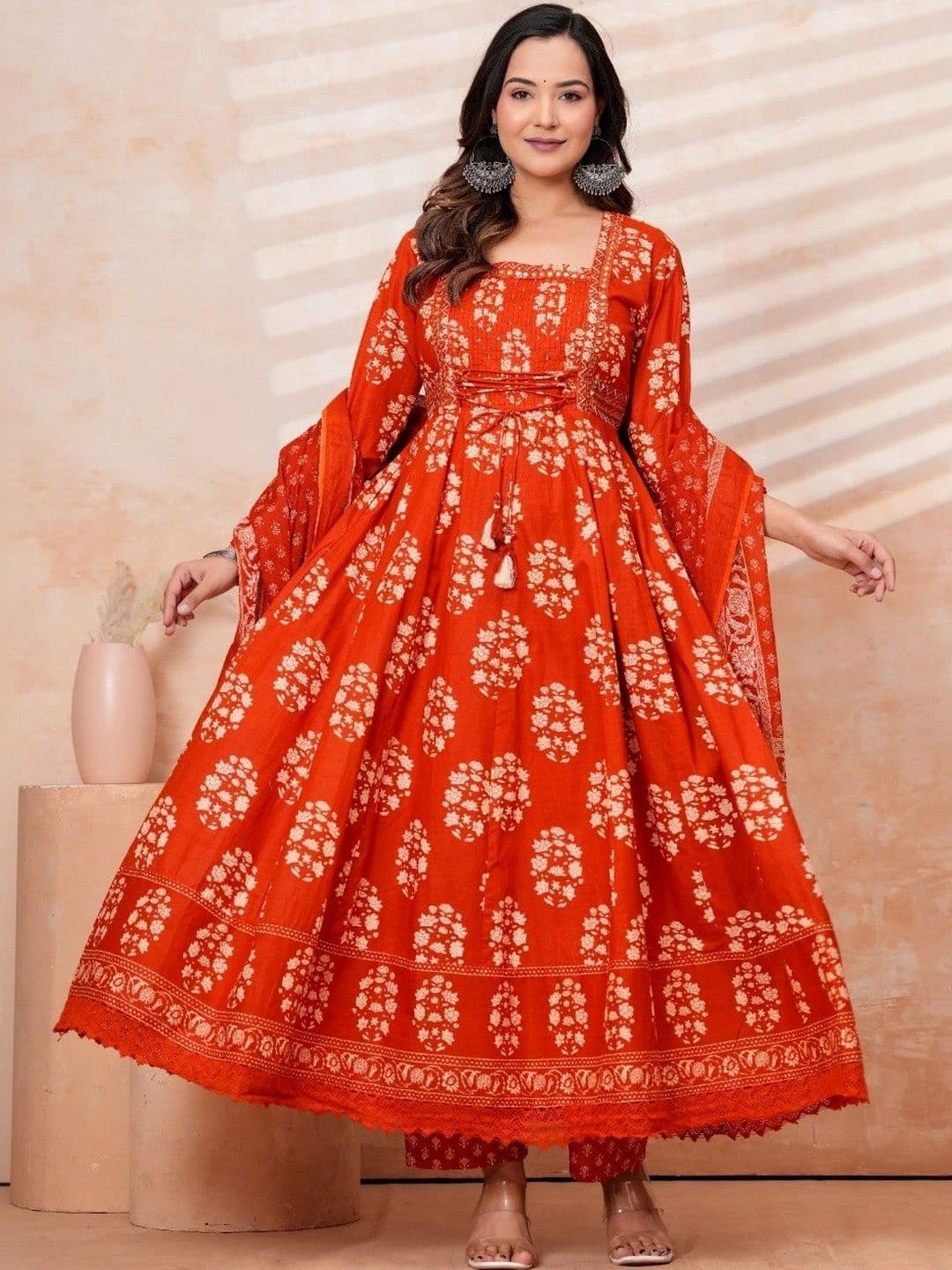 Moda Rapido Women Floral Printed Empire Pure Cotton Kurta with Palazzos & With Dupatta thumbnail 7