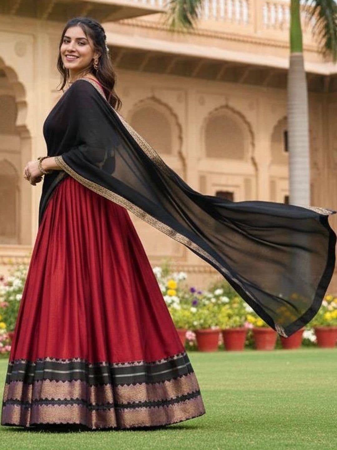 HERE&NOW Unstitched Lehenga & Blouse With Dupatta thumbnail 2
