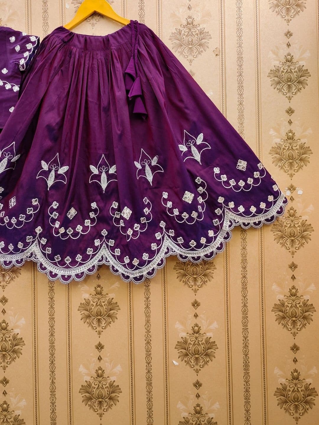 KALINI Girls Embroidered Thread Work Ready to Wear Lehenga & thumbnail 4