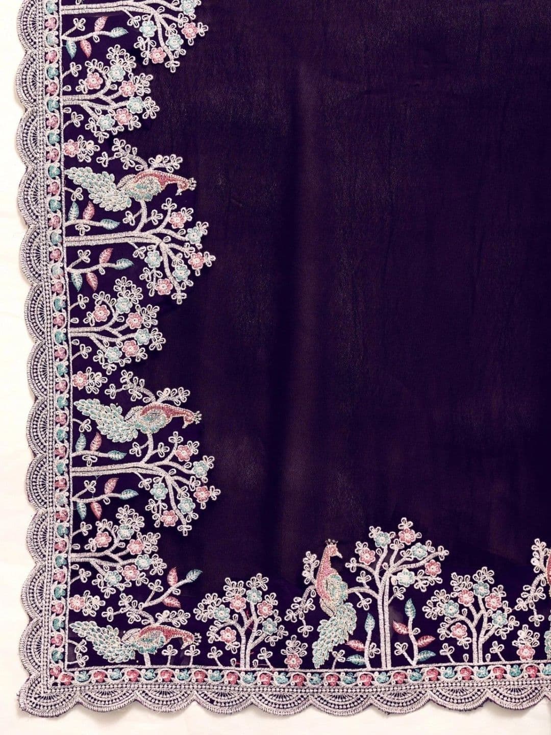 Leelavati Floral Embroidered Pure Chiffon Saree thumbnail 2