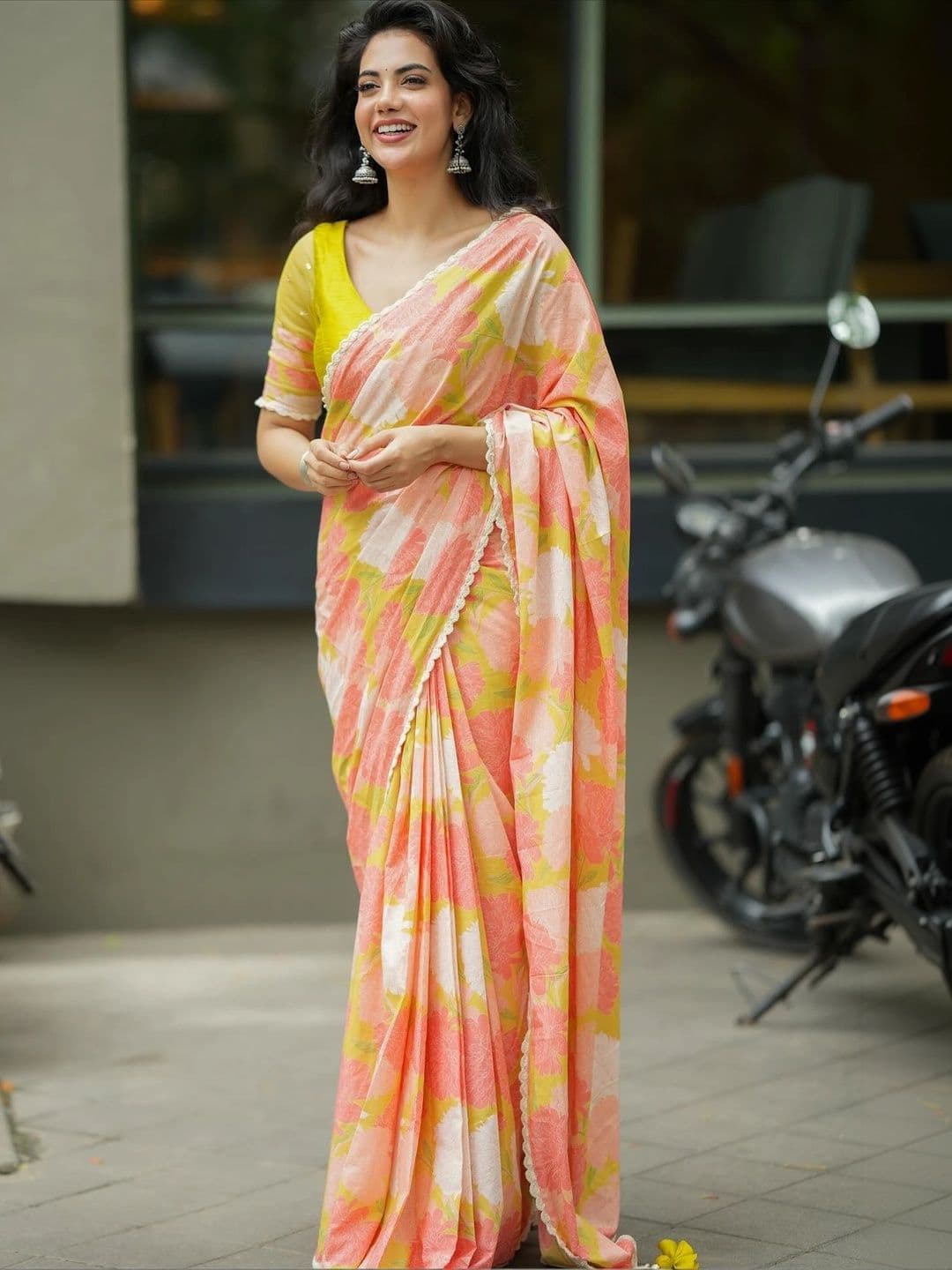 RAJHANS ENTERPRISE Floral Pure Linen Ikat Saree thumbnail 7