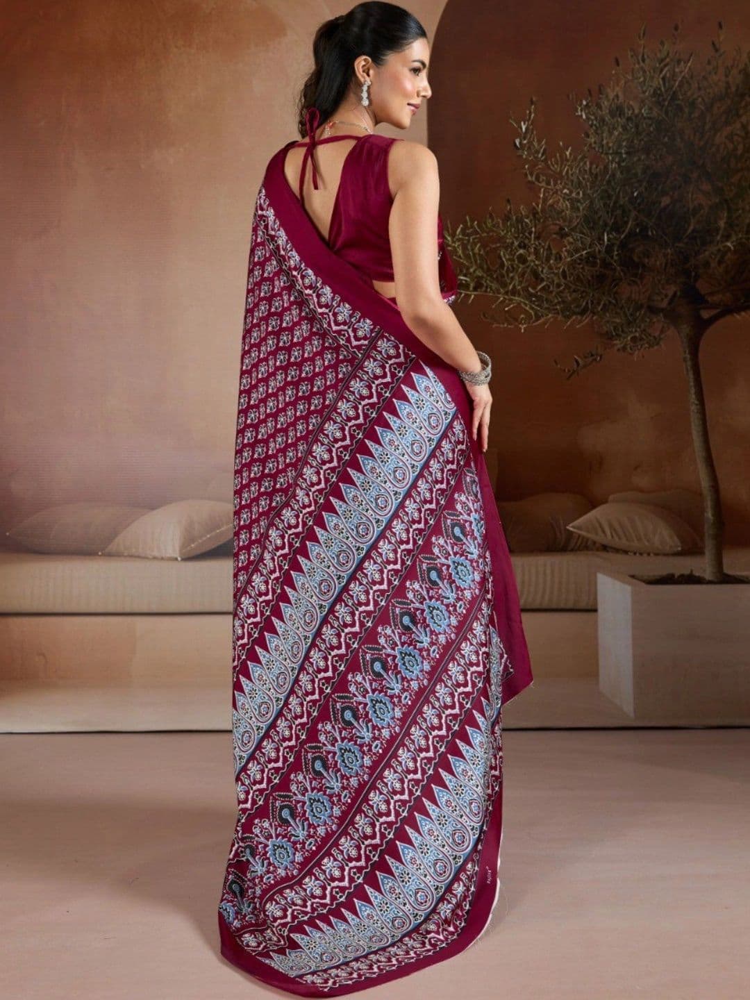 LeeliPeeri Designer Satin Designer Saree thumbnail 5
