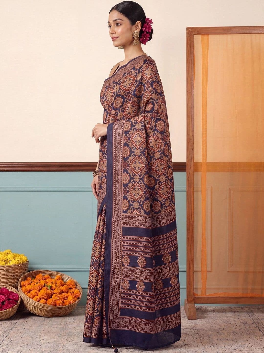 Anouk Ajrak Block Silk Blend Designer Block Print Saree thumbnail 2