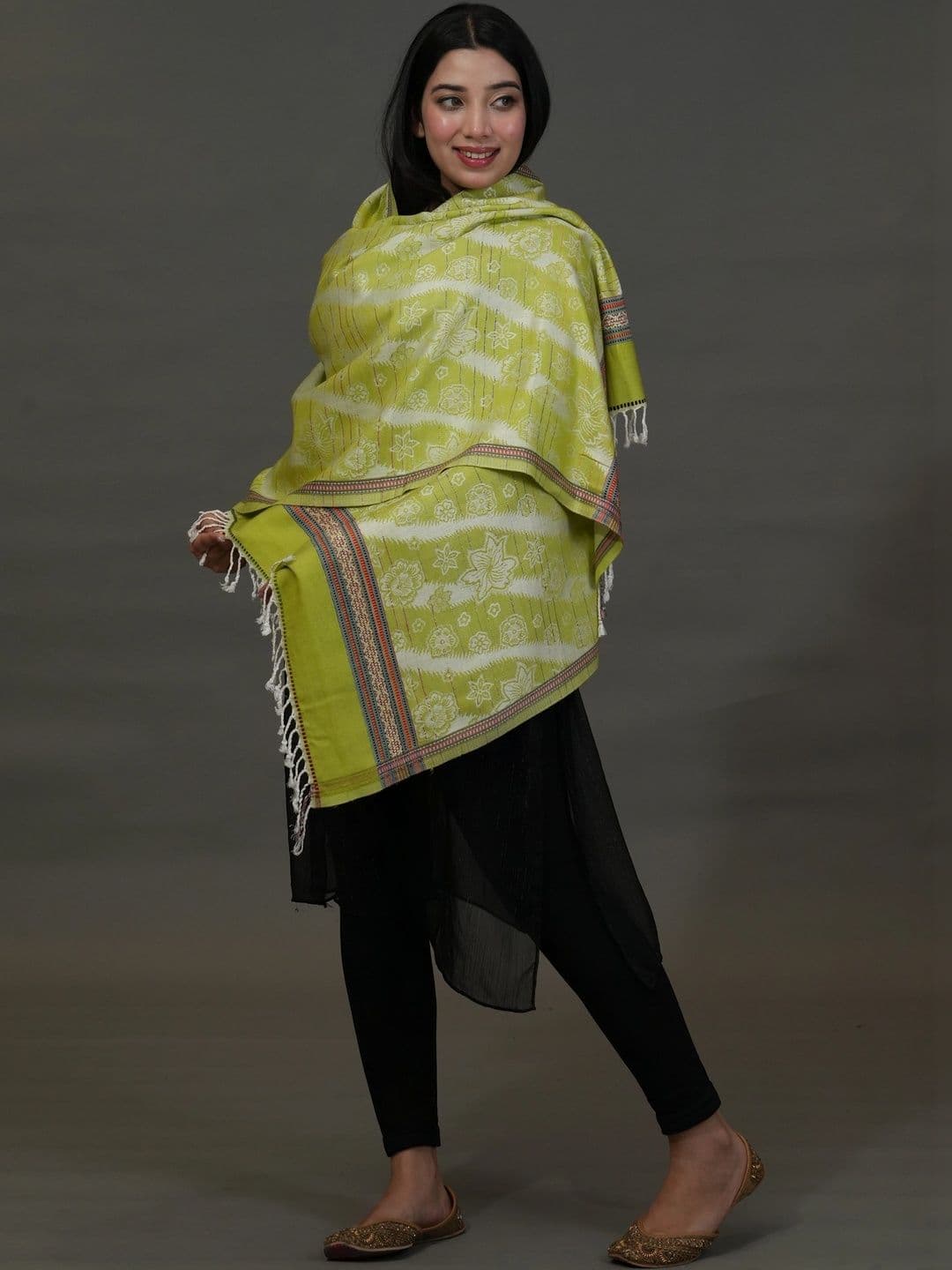 SHIFNEEN Women Floral Woven Design Acrylic Shawl thumbnail 5