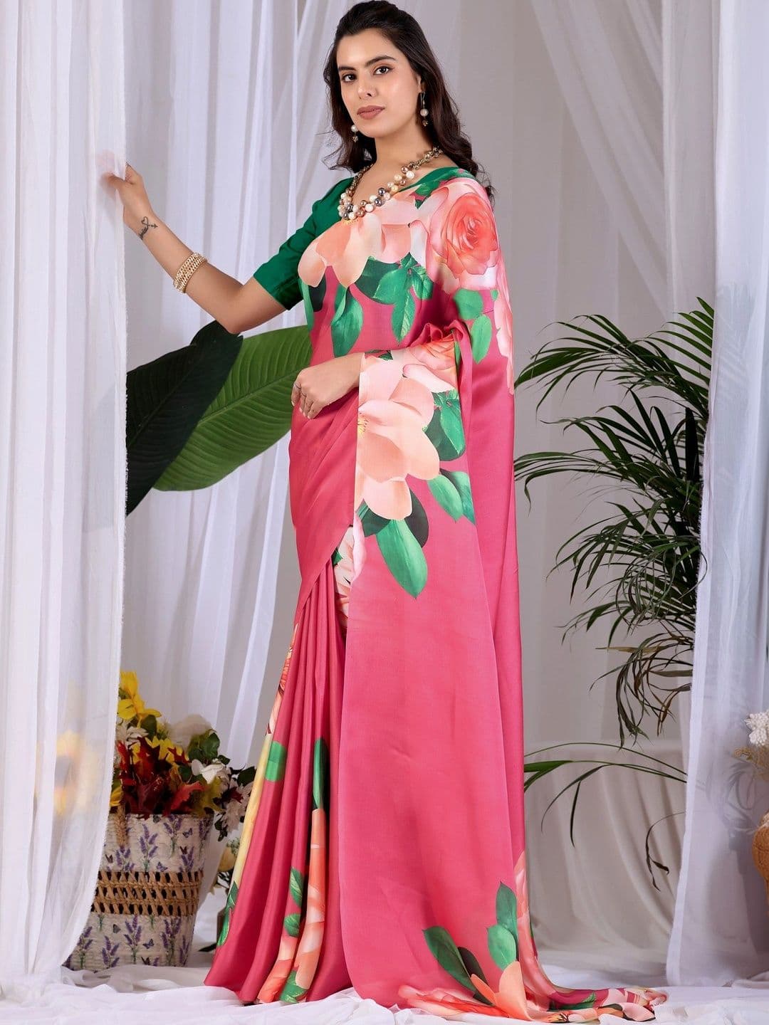 DIVASTRI Floral Satin Designer Saree thumbnail 4