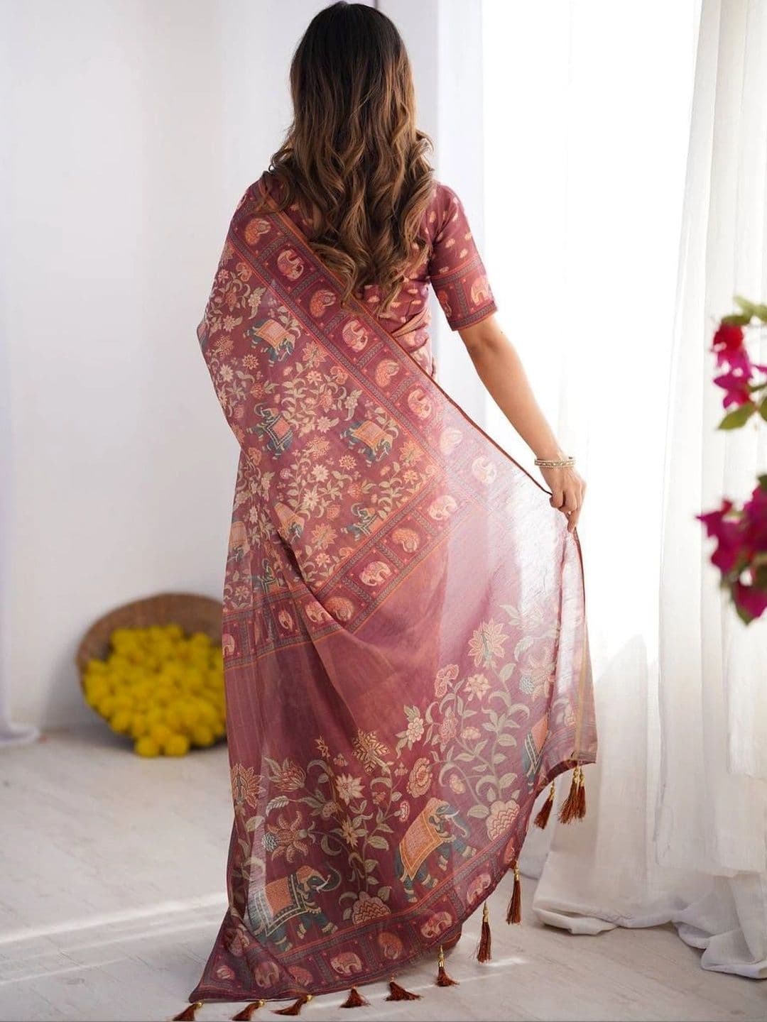 saneria silk Floral Linen Blend Bagru Saree thumbnail 3